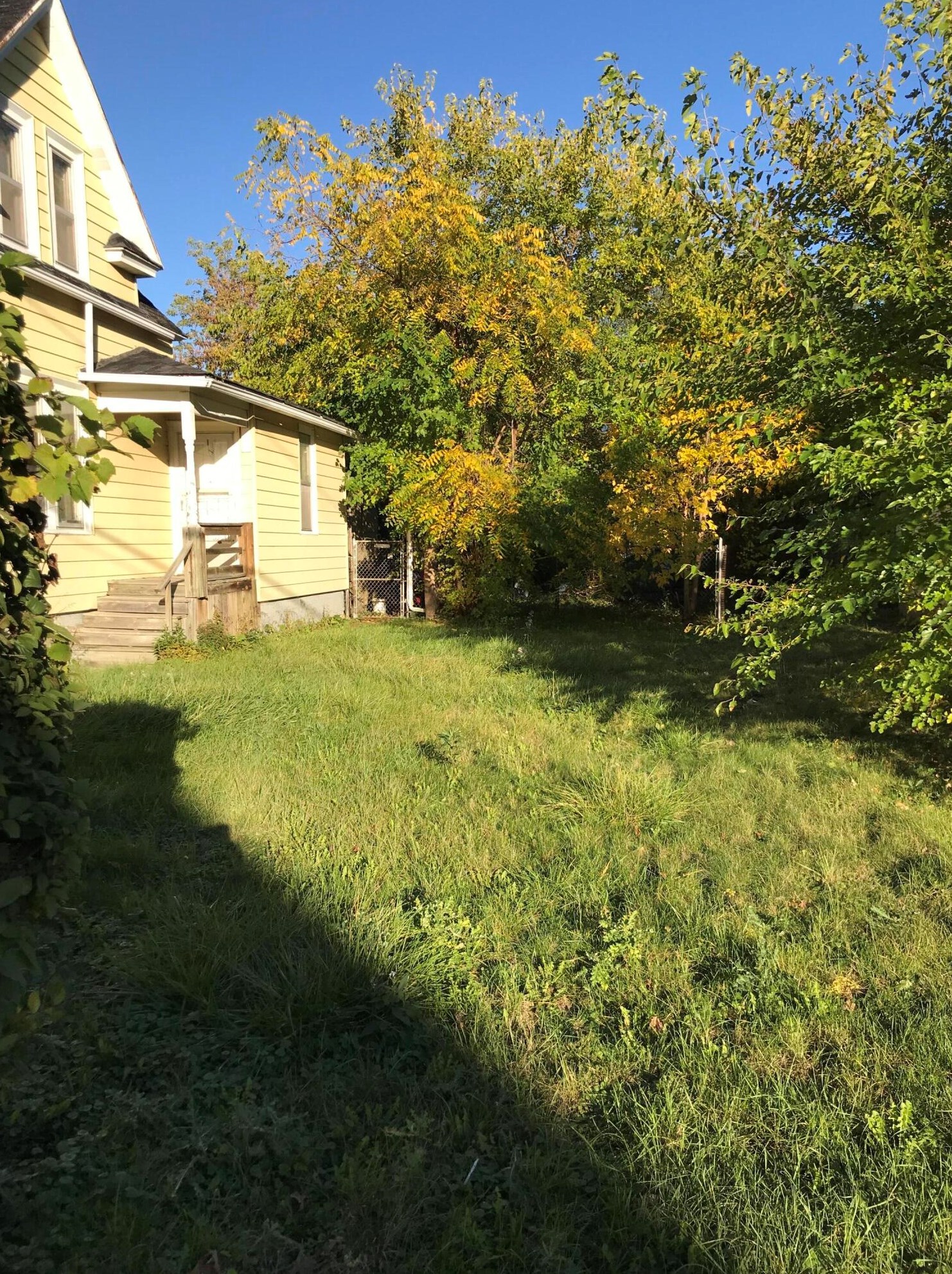 713 Chicago Ave, South Milwaukee, WI 53172-1611