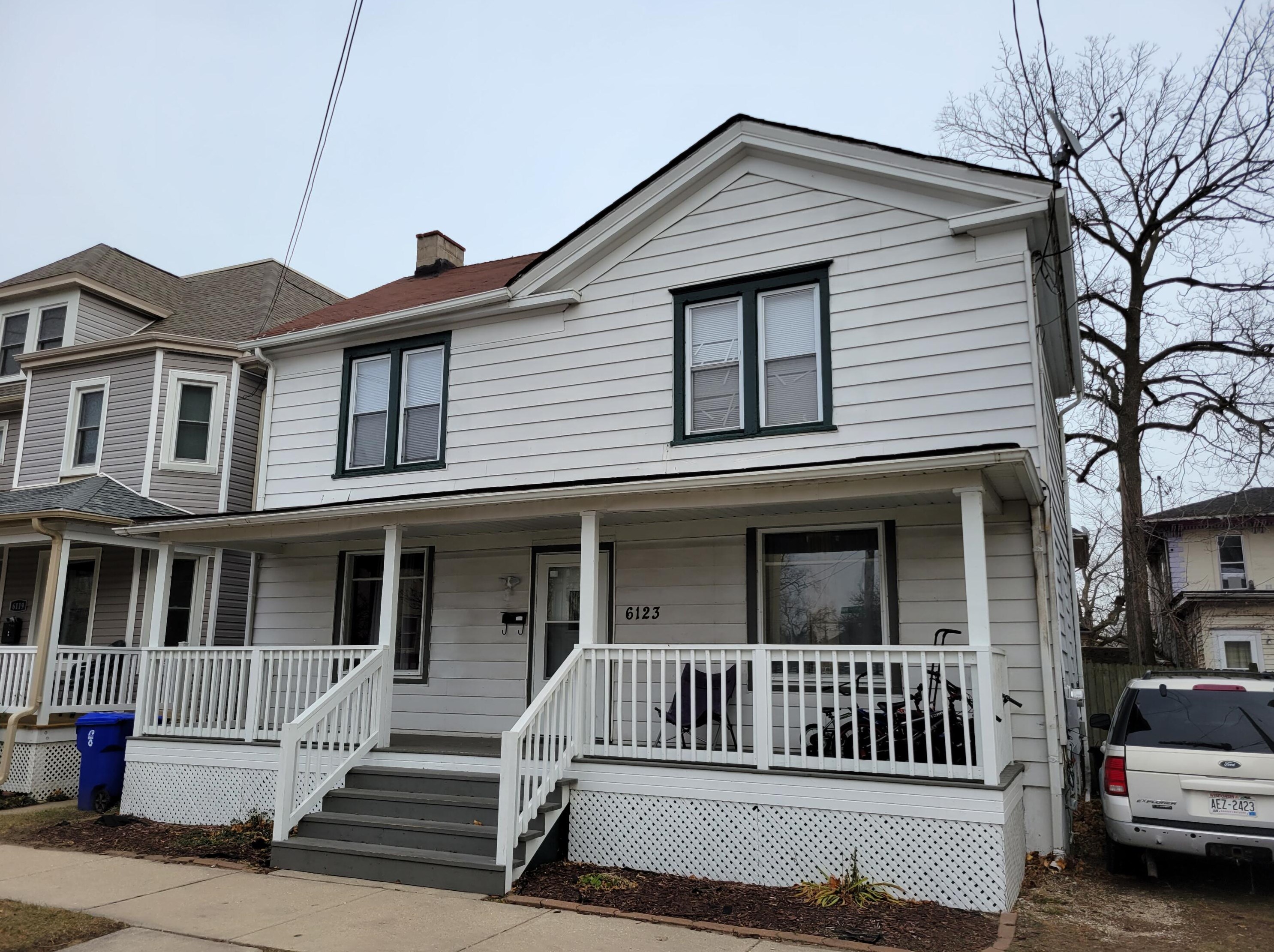6123 8th Ave, Kenosha, WI 53143