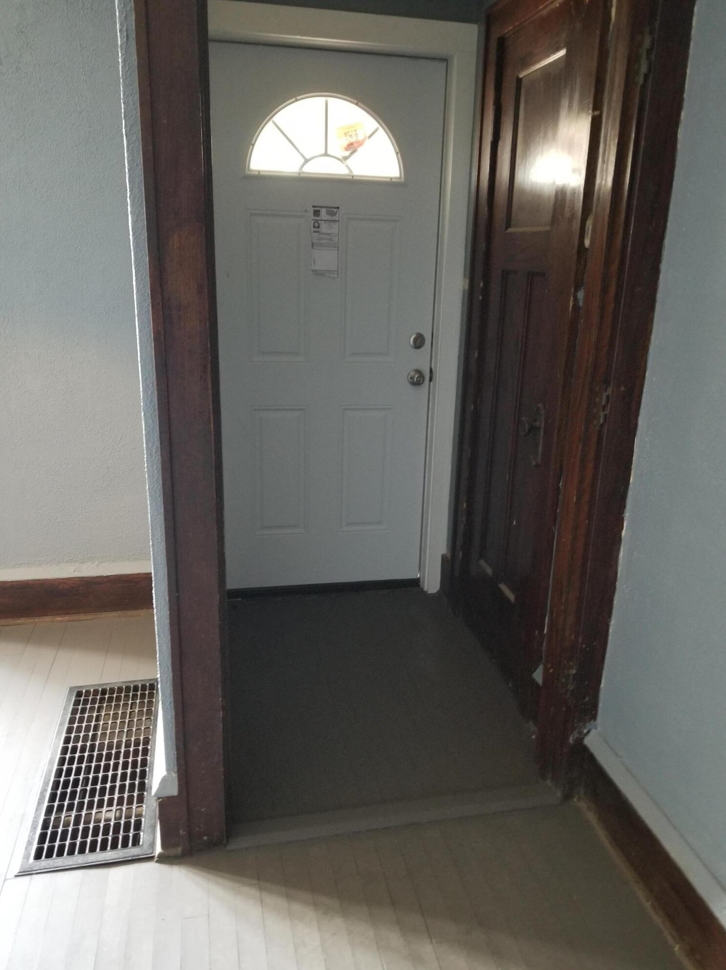 3212 N 30th St, Milwaukee, WI 53216