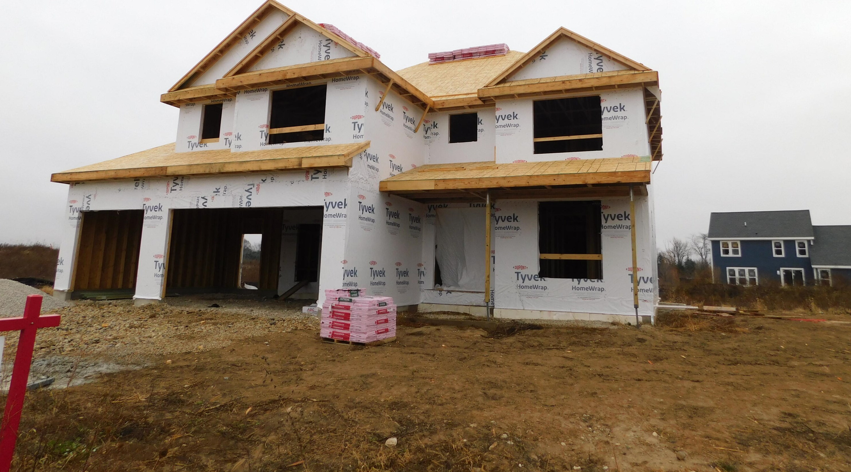 954 Horseshoe Ct, Belgium, WI 53004-9455
