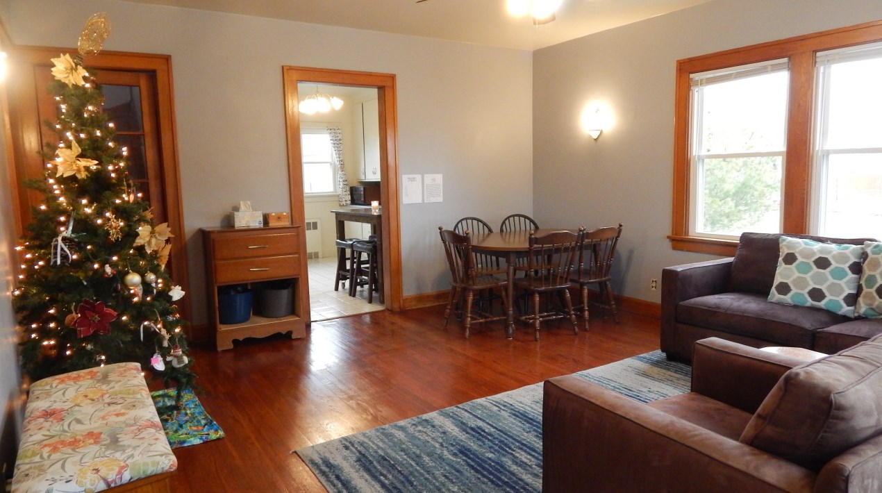 1610 Richard Ave, Racine, WI 53403-3842