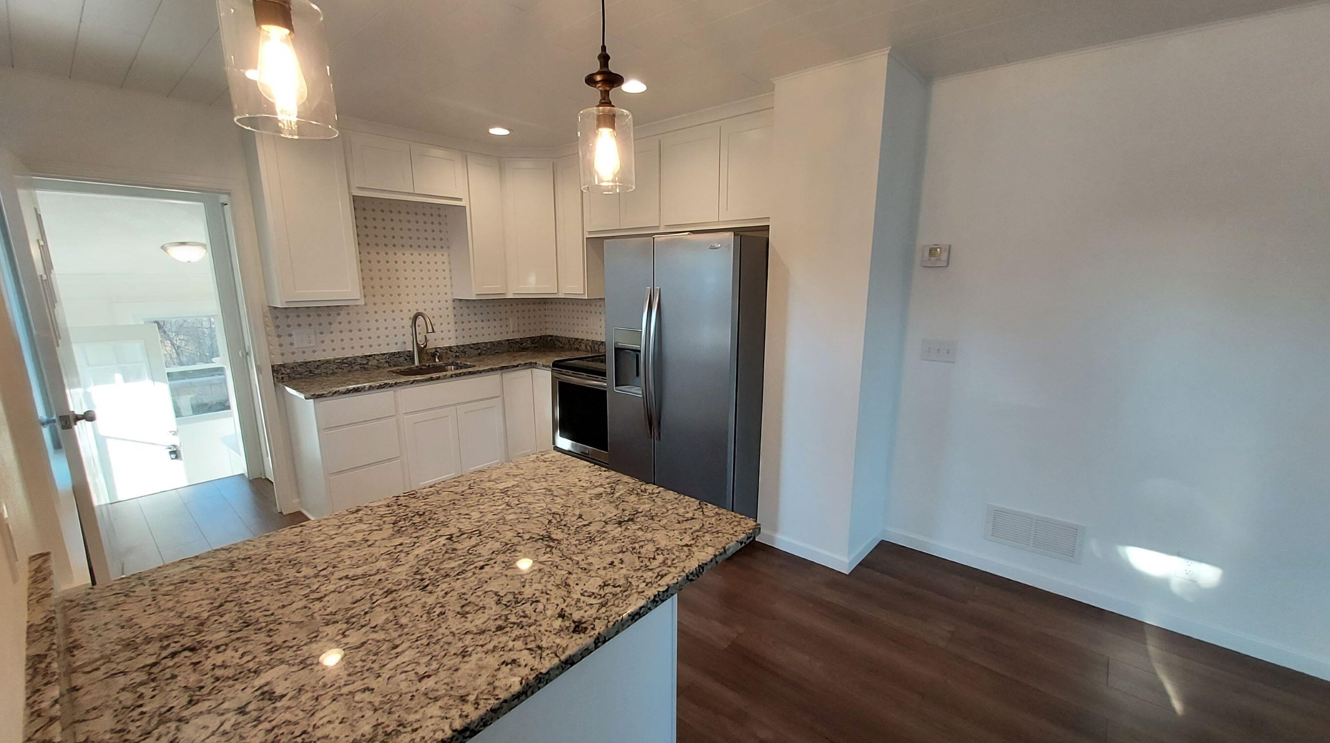 423 S 68th St, Milwaukee, WI 53213