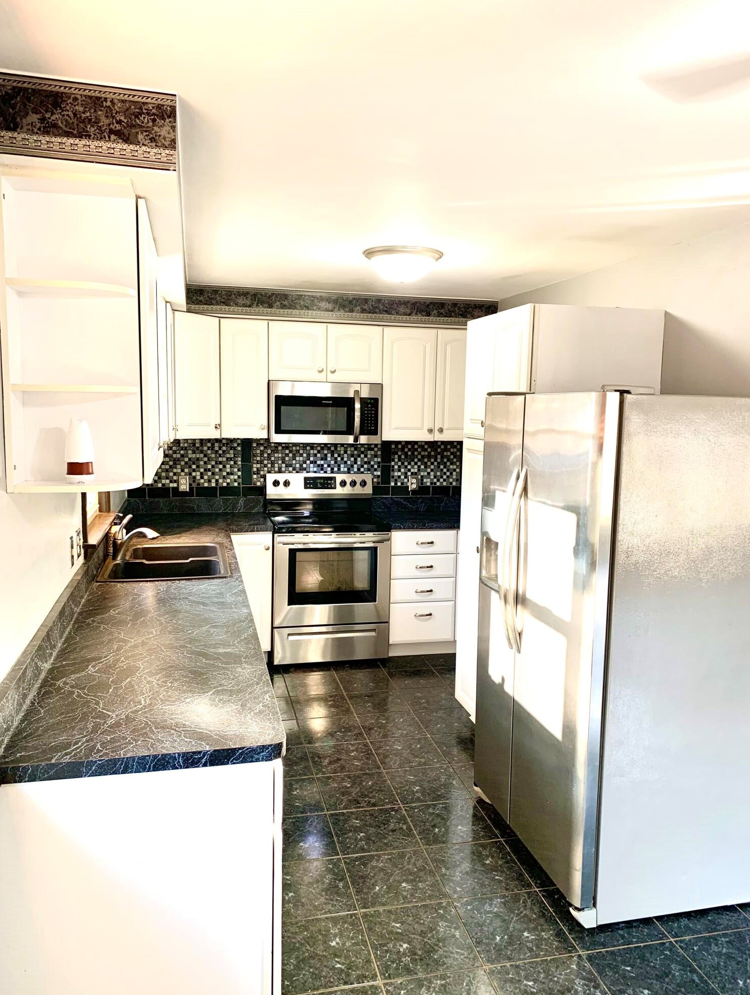 700 Ohio St, Racine, WI 53405-2204