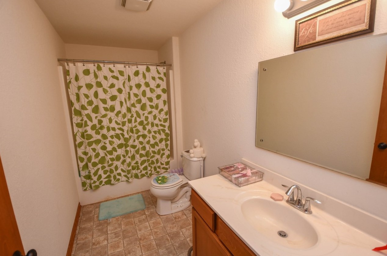 500 Commander Ct, Fort Atkinson WI  53538-3158 exterior