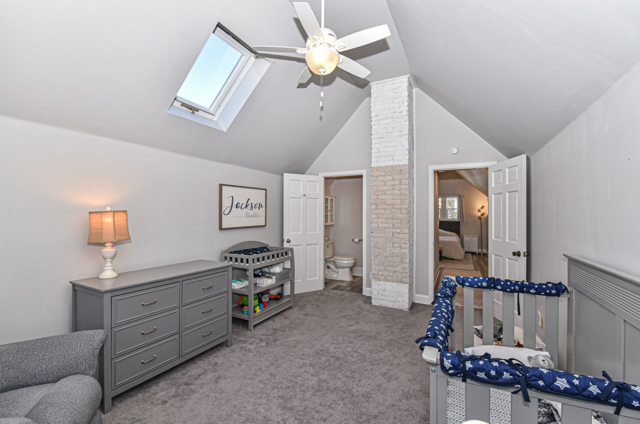 3417 Cramer St, Milwaukee WI 53211-2816 exterior