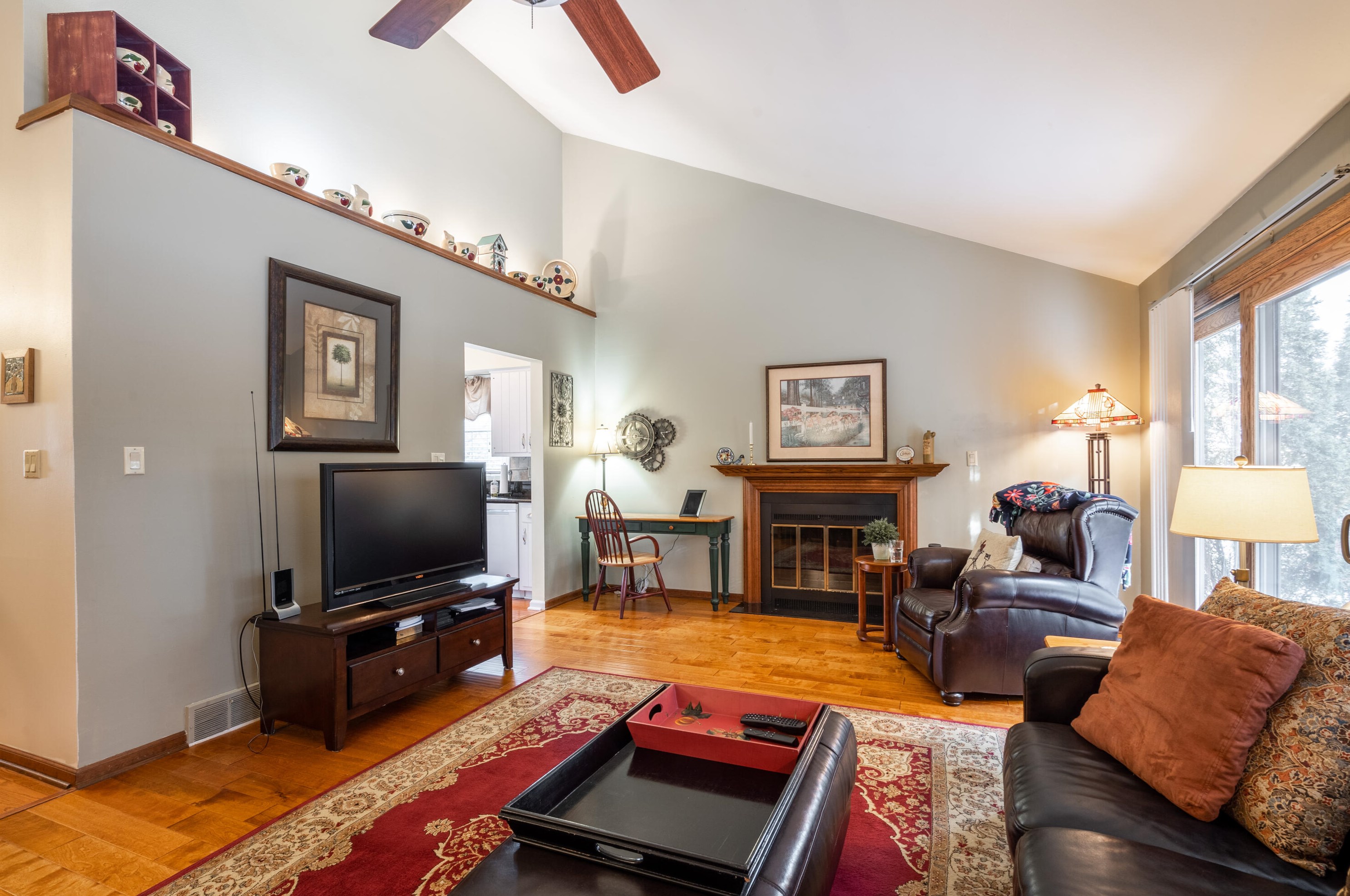 217 Oak St, Grafton, WI 53024-2510
