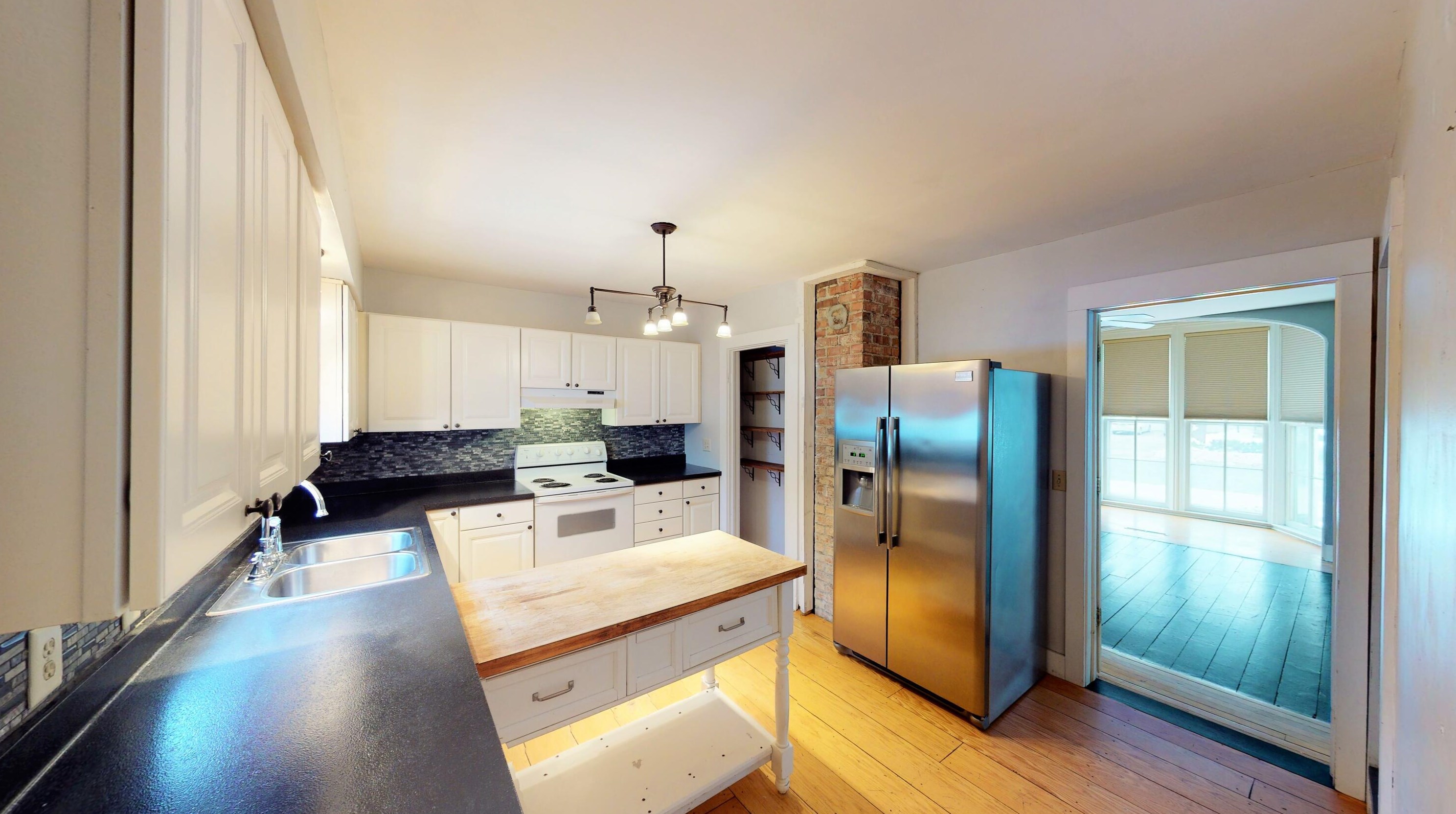 319 E Lake St, Lake Mills, WI 53551