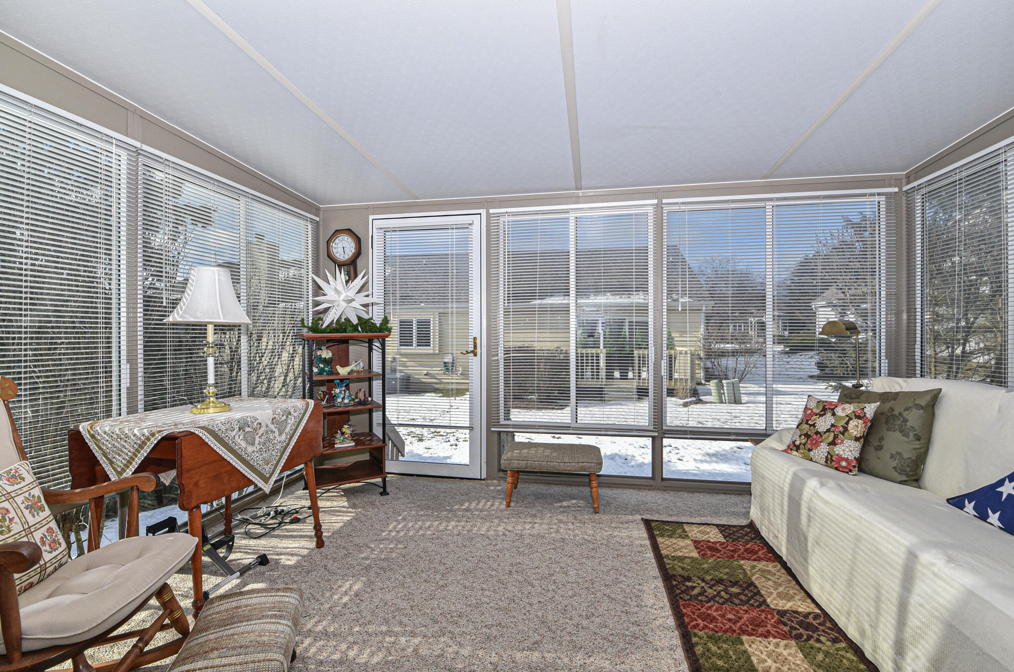 1225 Lansdowne Ct, Brookfield WI  53045-4465 exterior