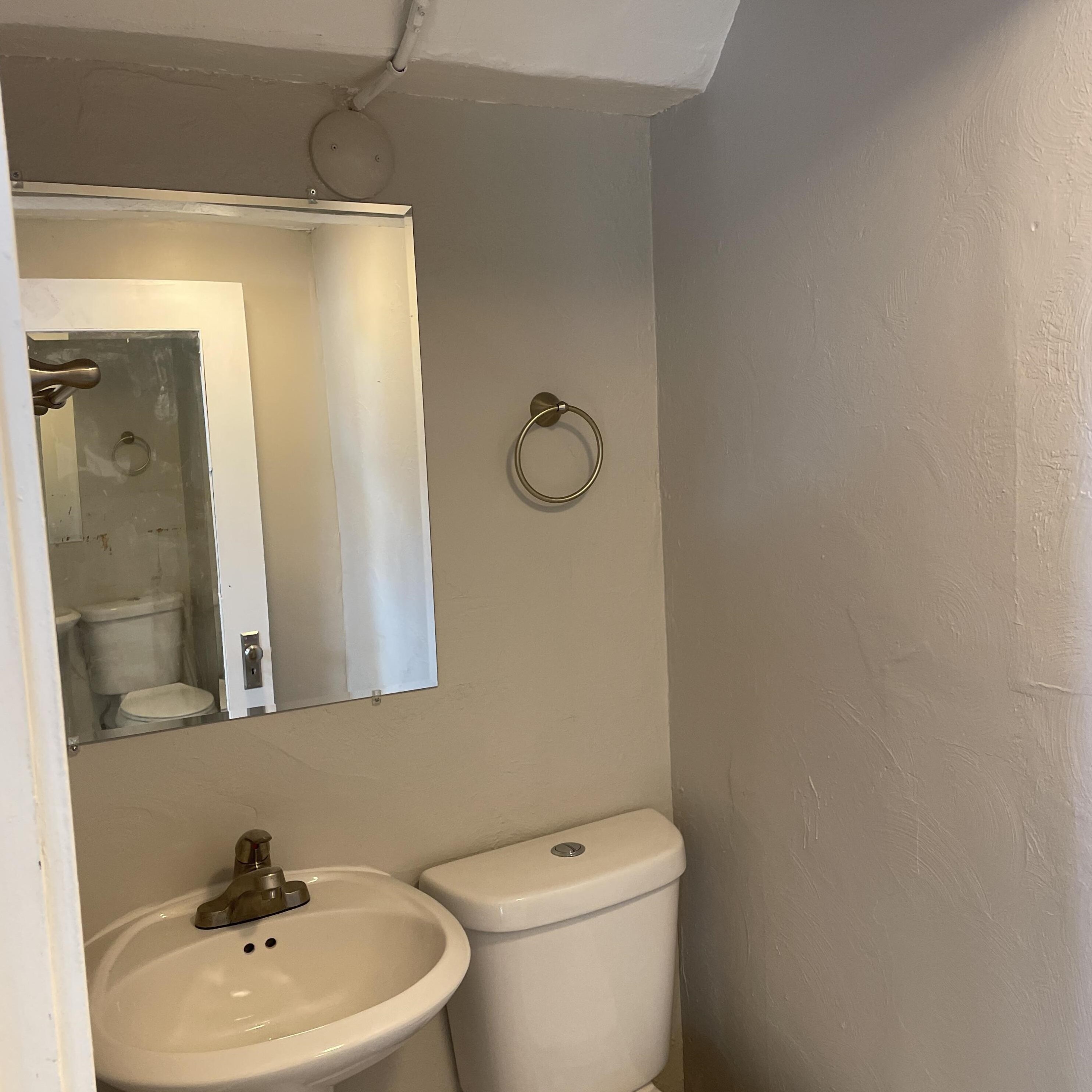 1541 Grange Ave, Racine WI  53405-5019 exterior