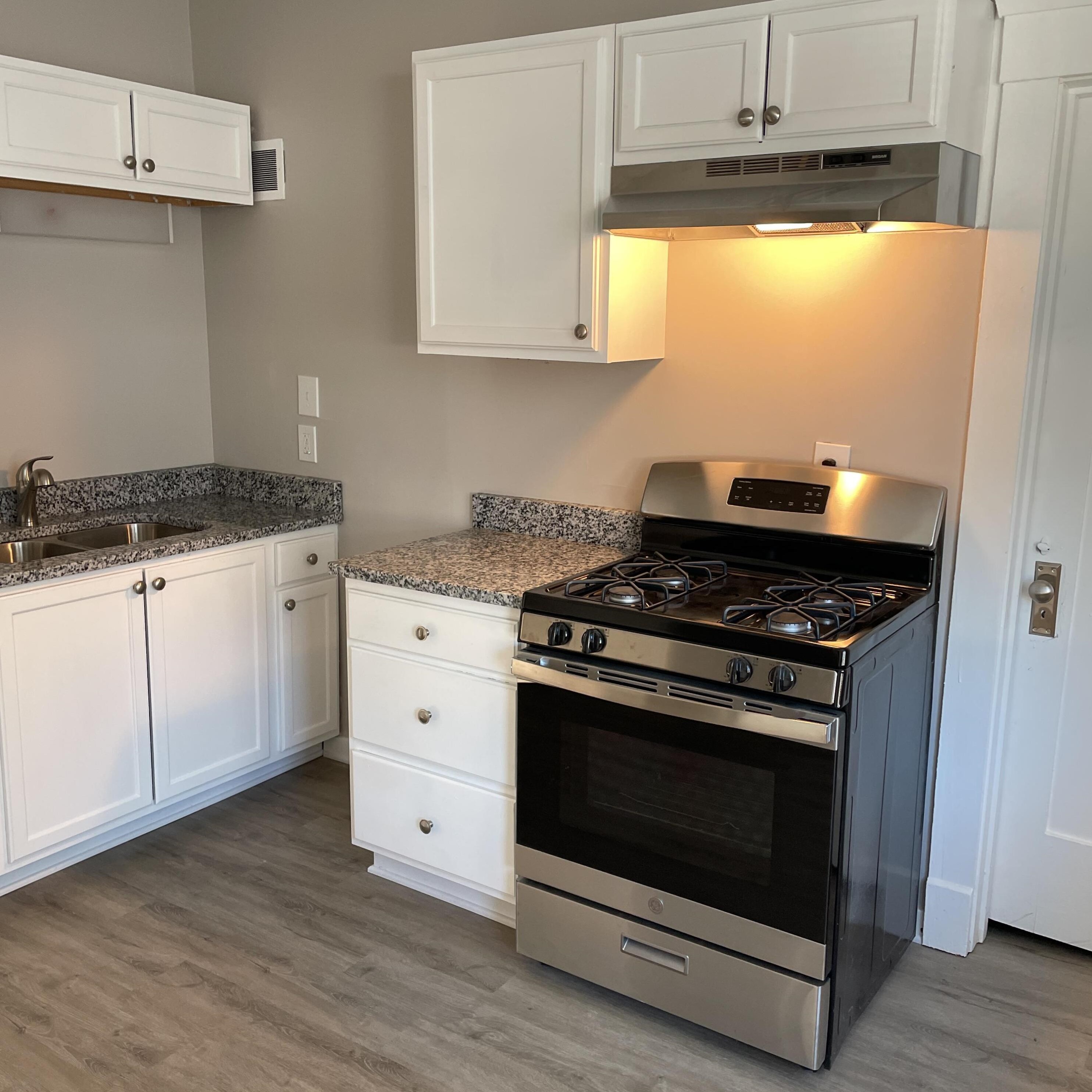 1541 Grange Ave, Racine WI  53405-5019 exterior