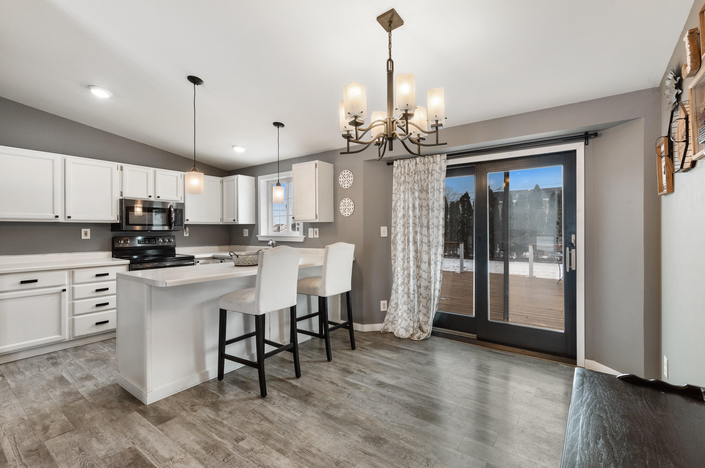 140 East Ln, Belgium, WI 53004-9524