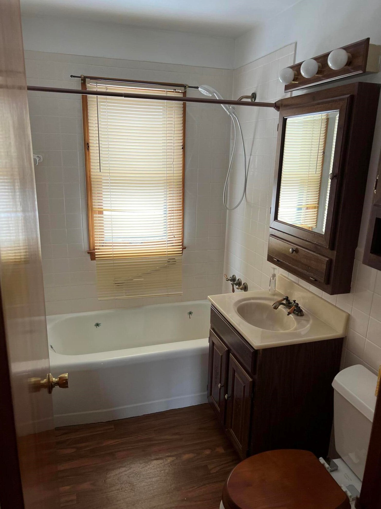 5611 S Hately Ave, Cudahy, WI 53110