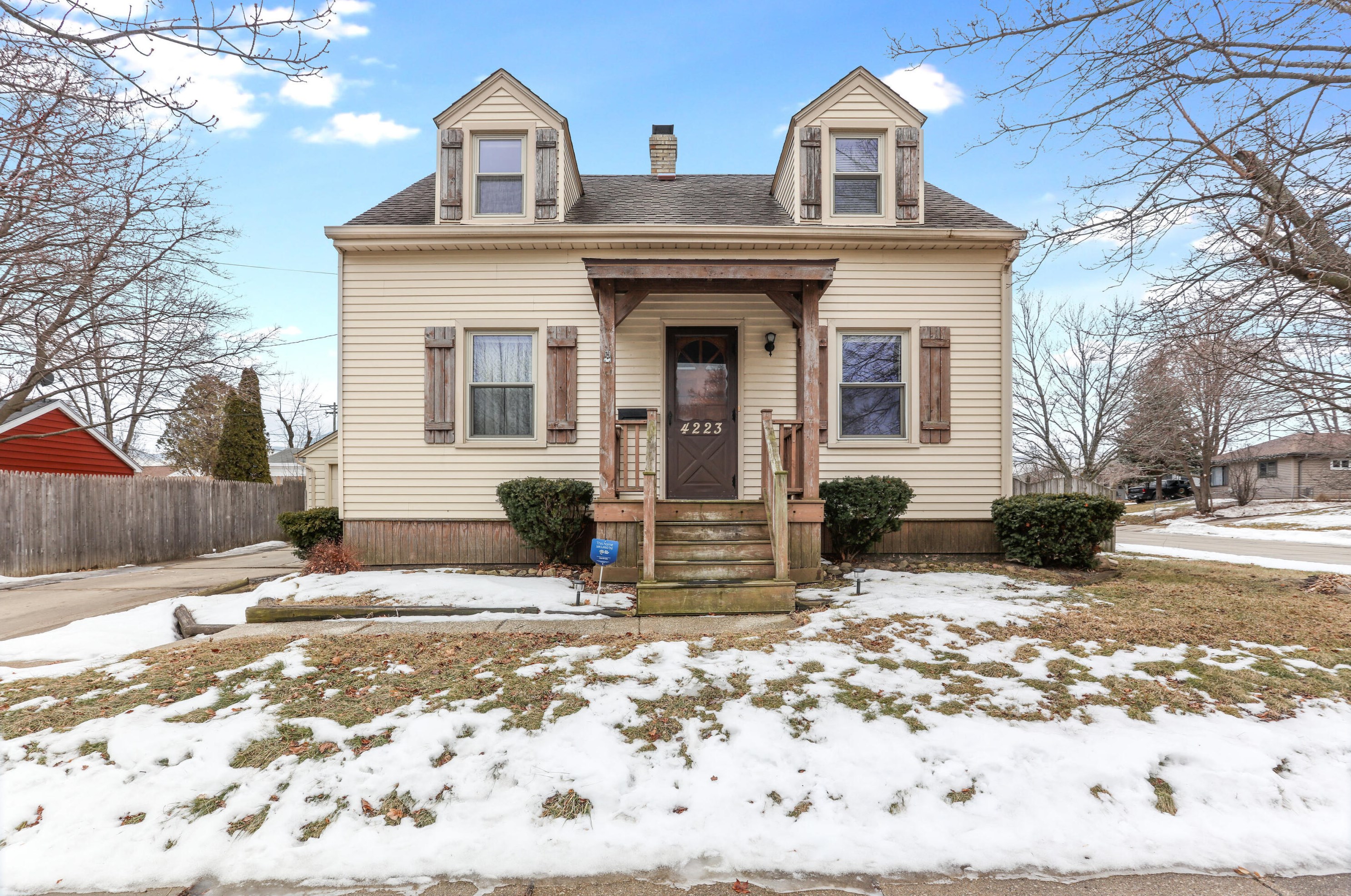 4223 13th St, Racine WI  53405-2816 exterior