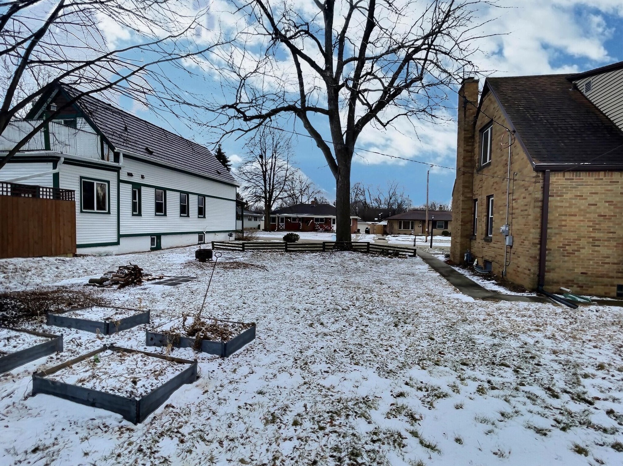 1014 Sycamore Ave, South Milwaukee WI  53172-1342 exterior