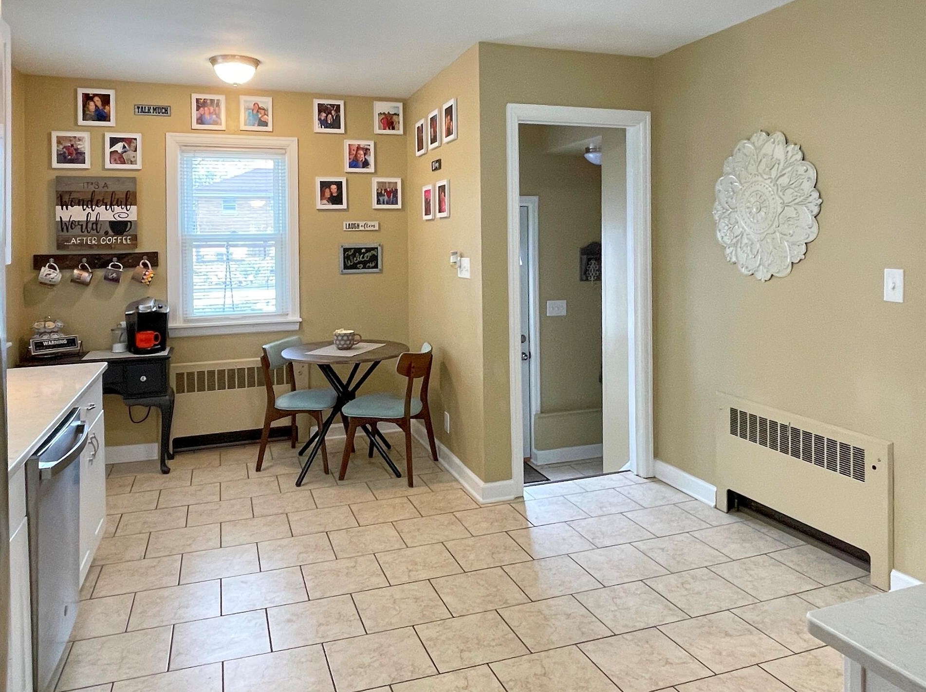 1014 Sycamore Ave, South Milwaukee WI  53172-1342 exterior