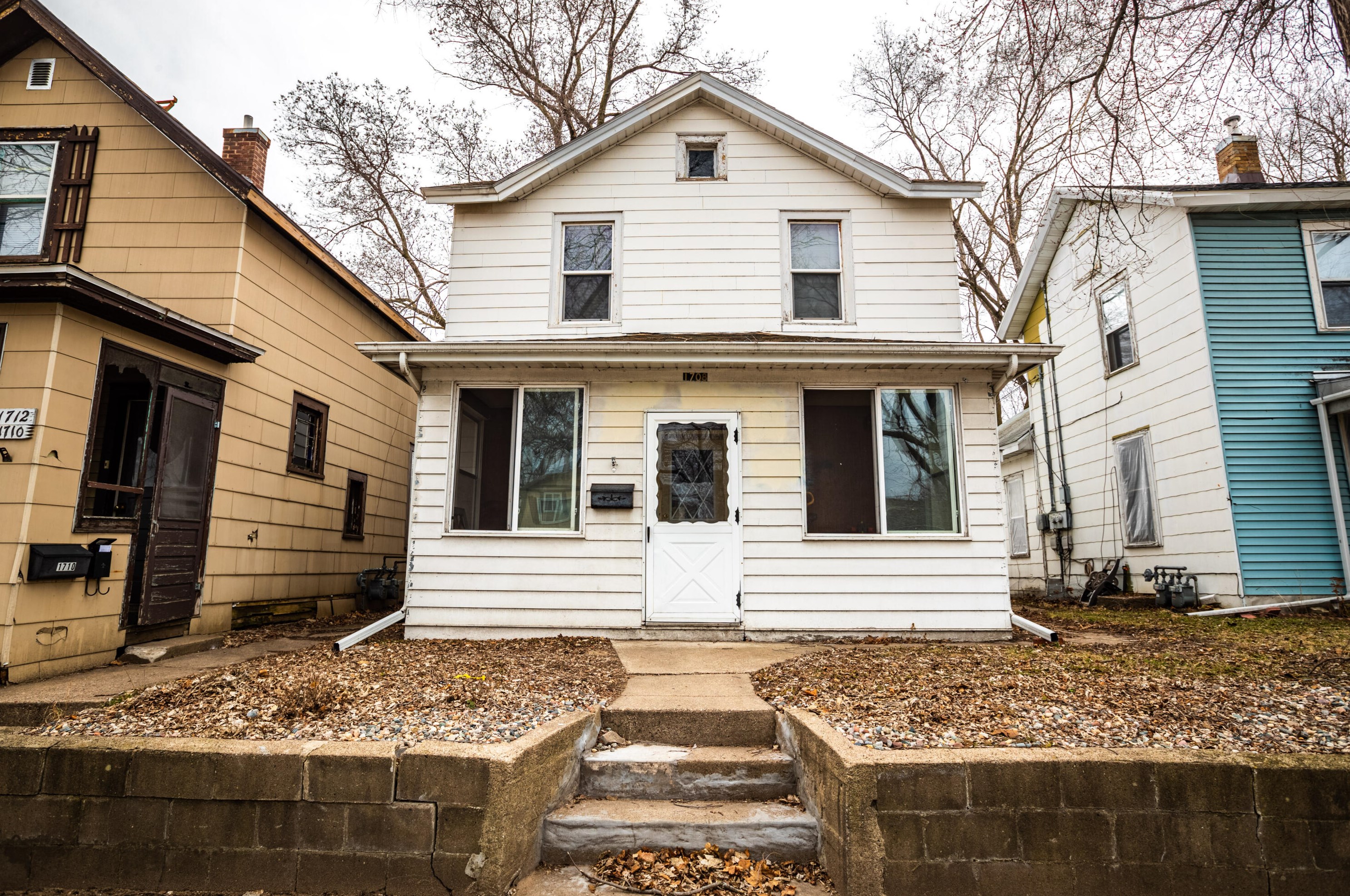 1708 Market St, La Crosse, WI 54601