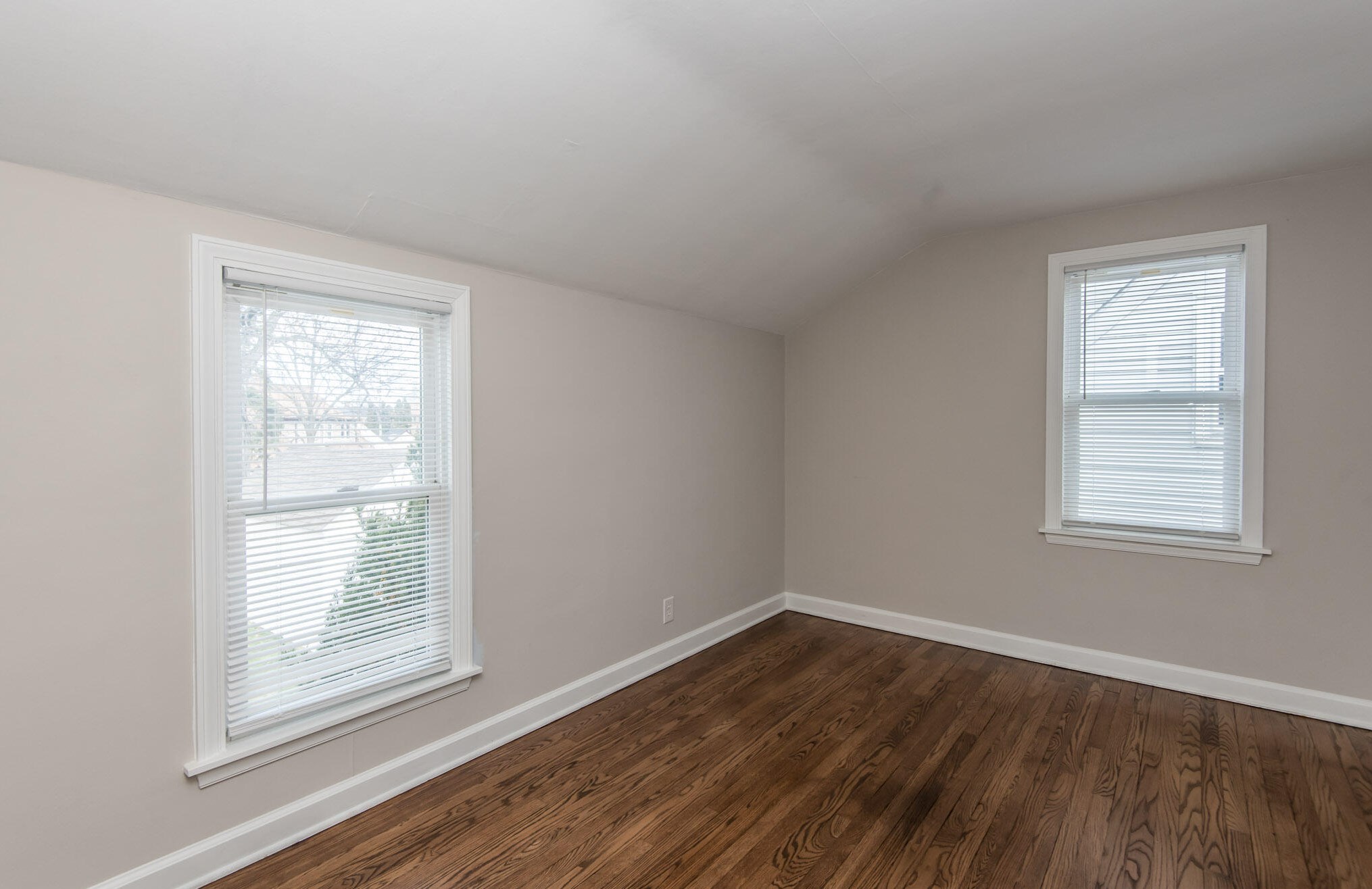 2841 Hartung Ave, Milwaukee WI  53210-1341 exterior