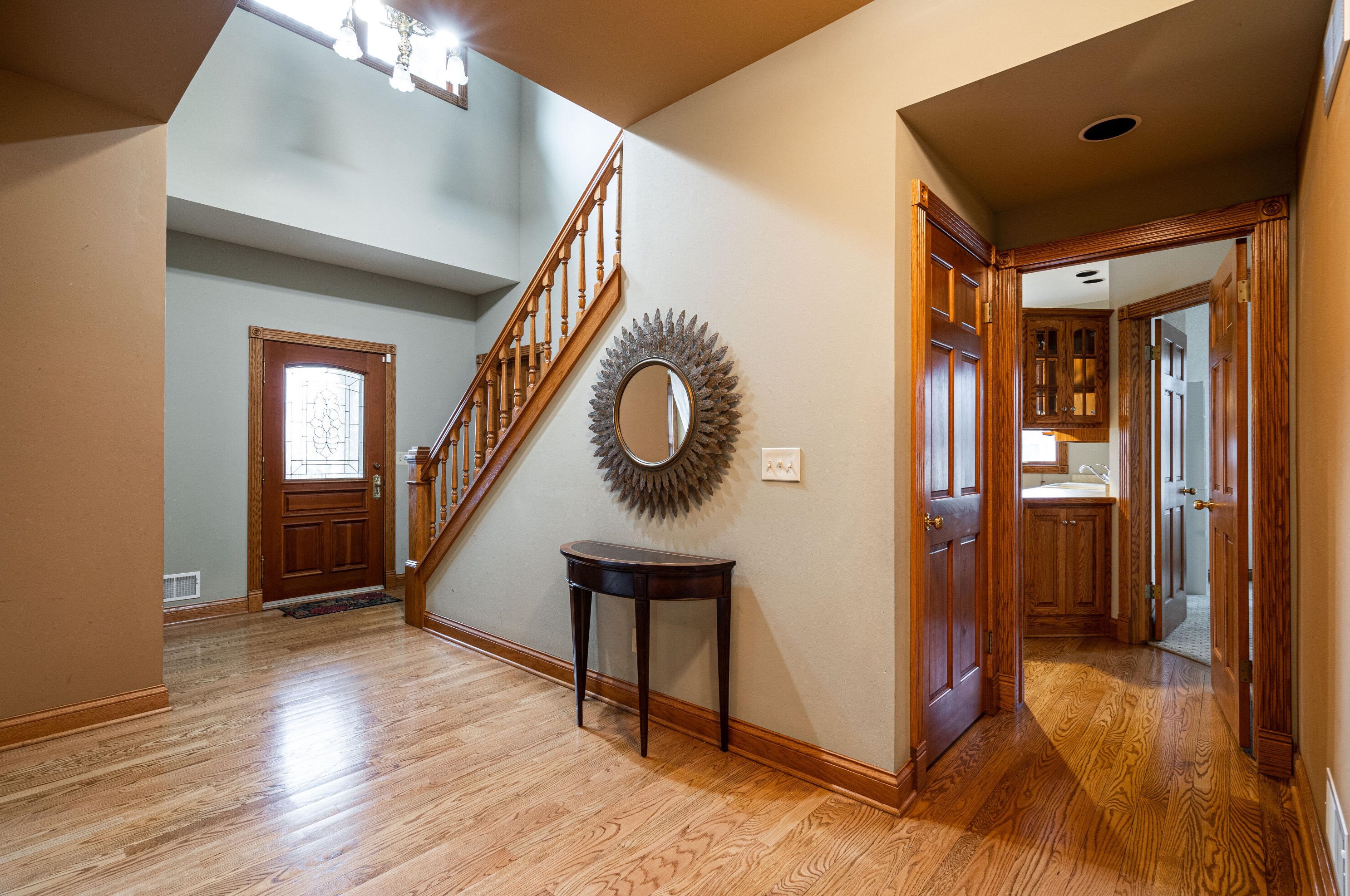 12555 N River Rd, Thiensville, WI 53092