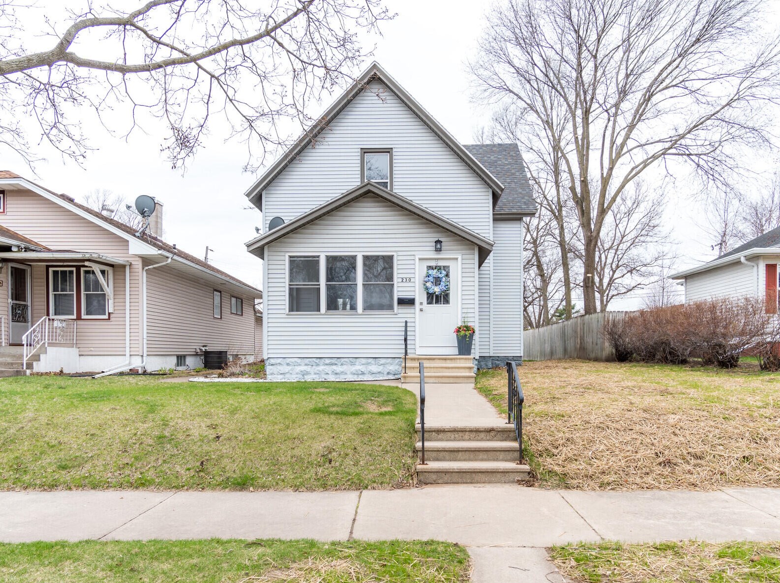 230 23rd St S, La Crosse, WI 54601