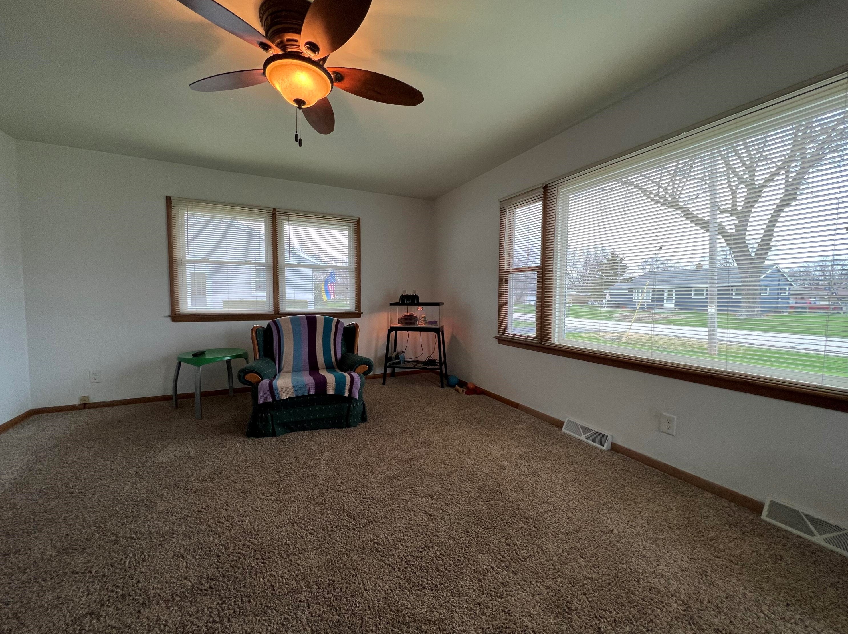 3319 Elderberry Rd, Racine, WI 53402-1035