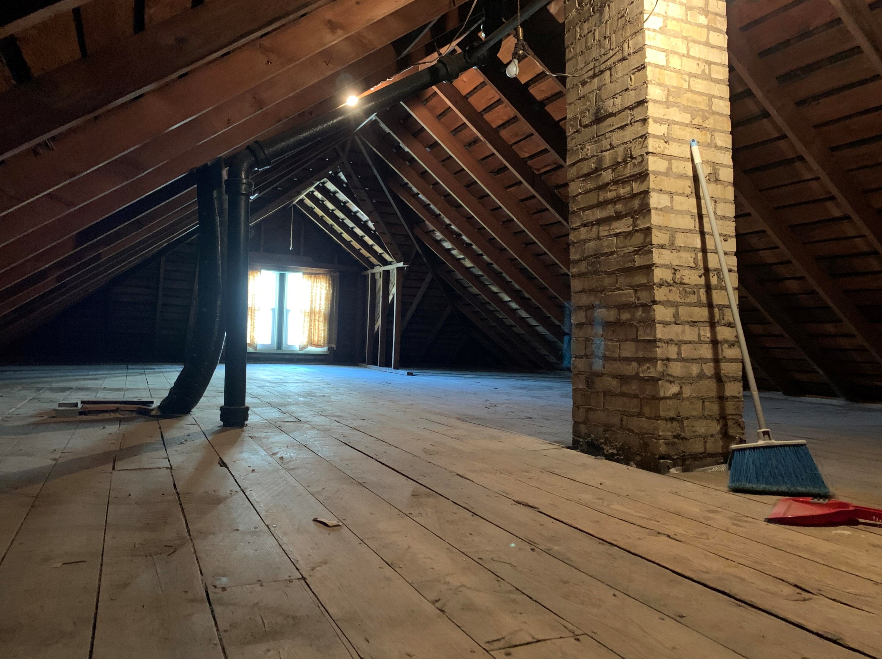 1613 New Jersey Ave, Sheboygan WI  53081-4846 exterior