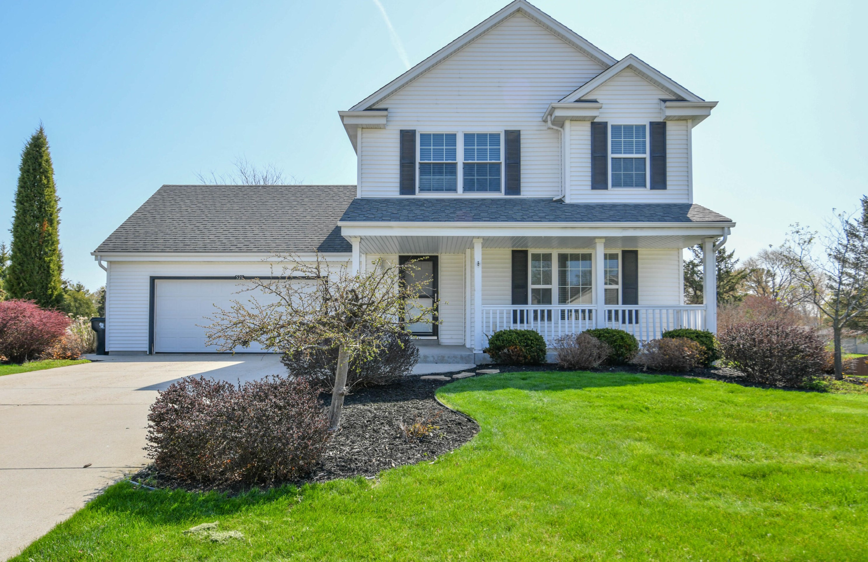 521 Aspen St, Johnson Creek, WI 53038-9455