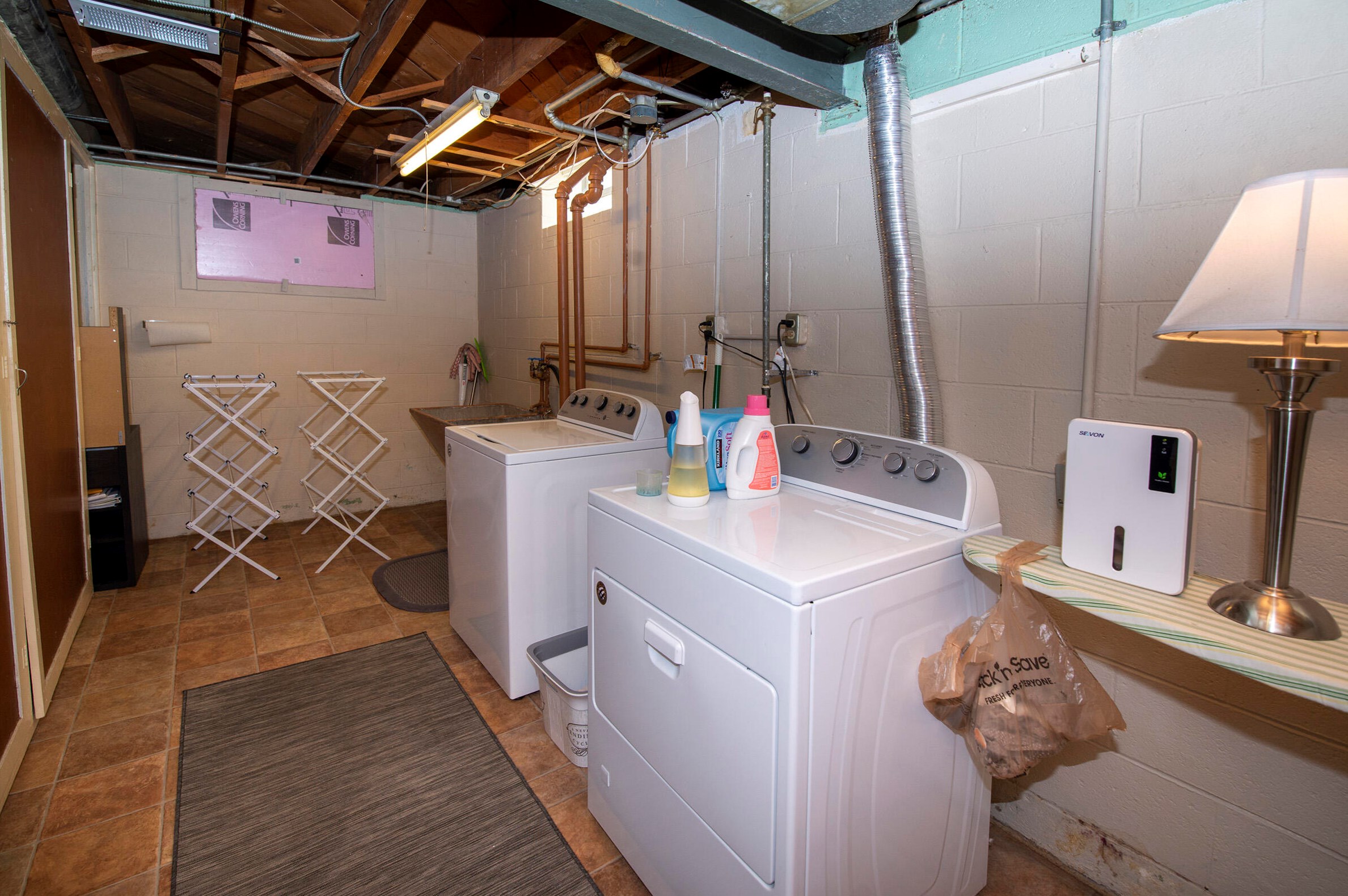 3842 84, Milwaukee WI 53228-1706 exterior