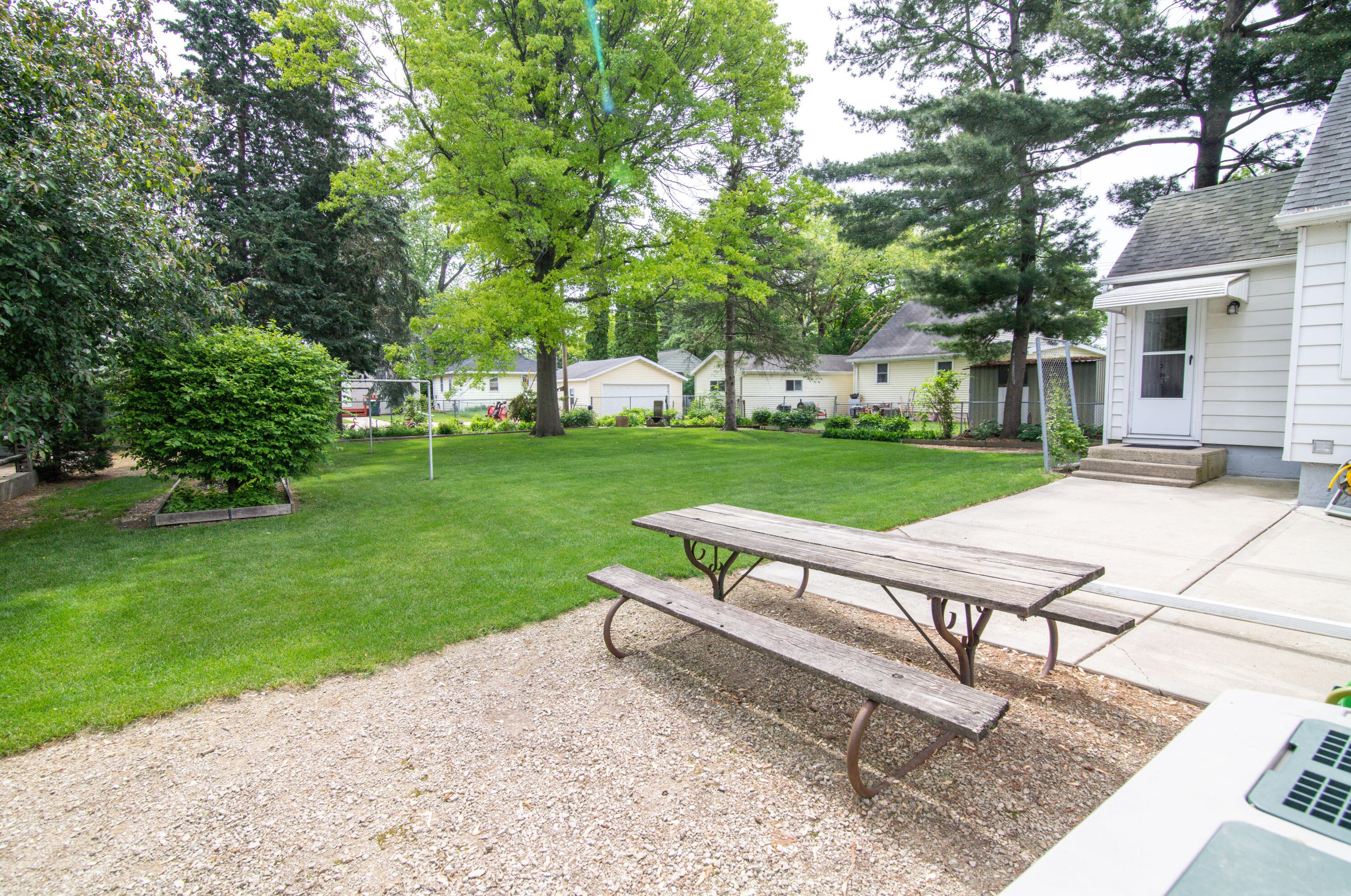 707 Jacobson Ave, Madison, WI 53714-1427