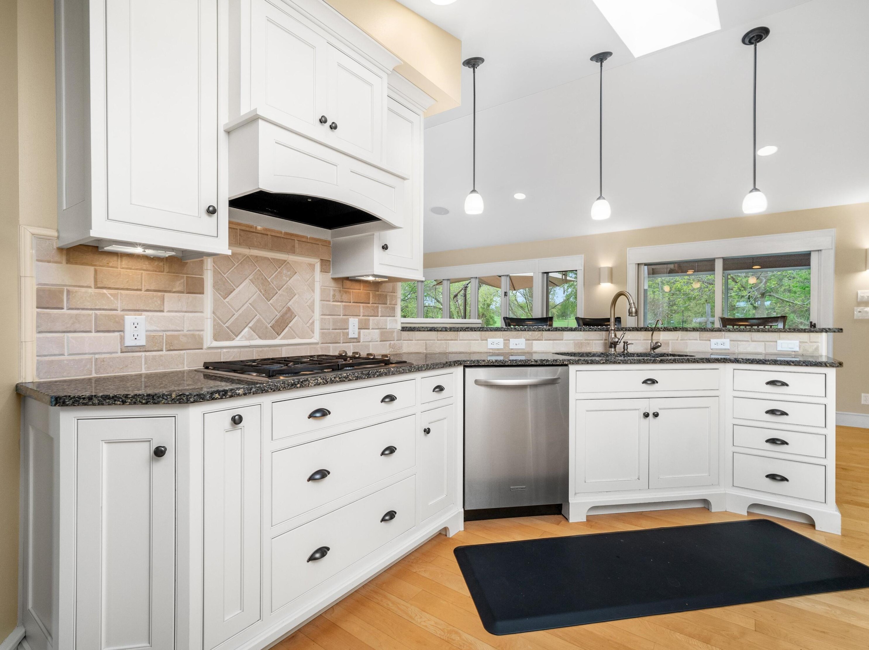 308 Plaza Ln, Plymouth, WI 53073-4288