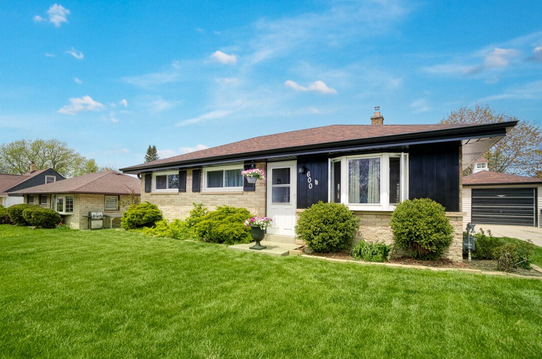 600 Williams Ave, South Milwaukee, WI 53172-4051