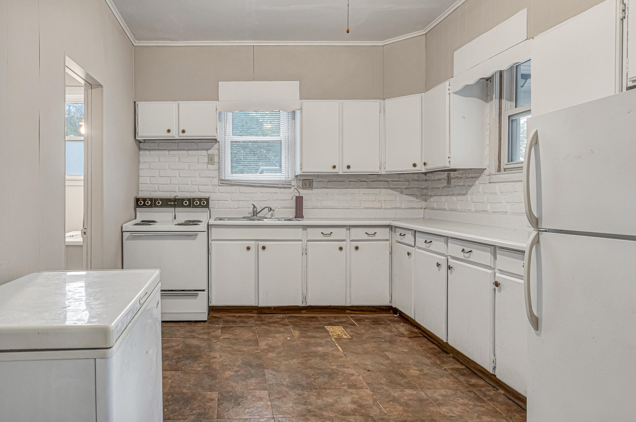 619 End Ct, Sheboygan, WI 53081