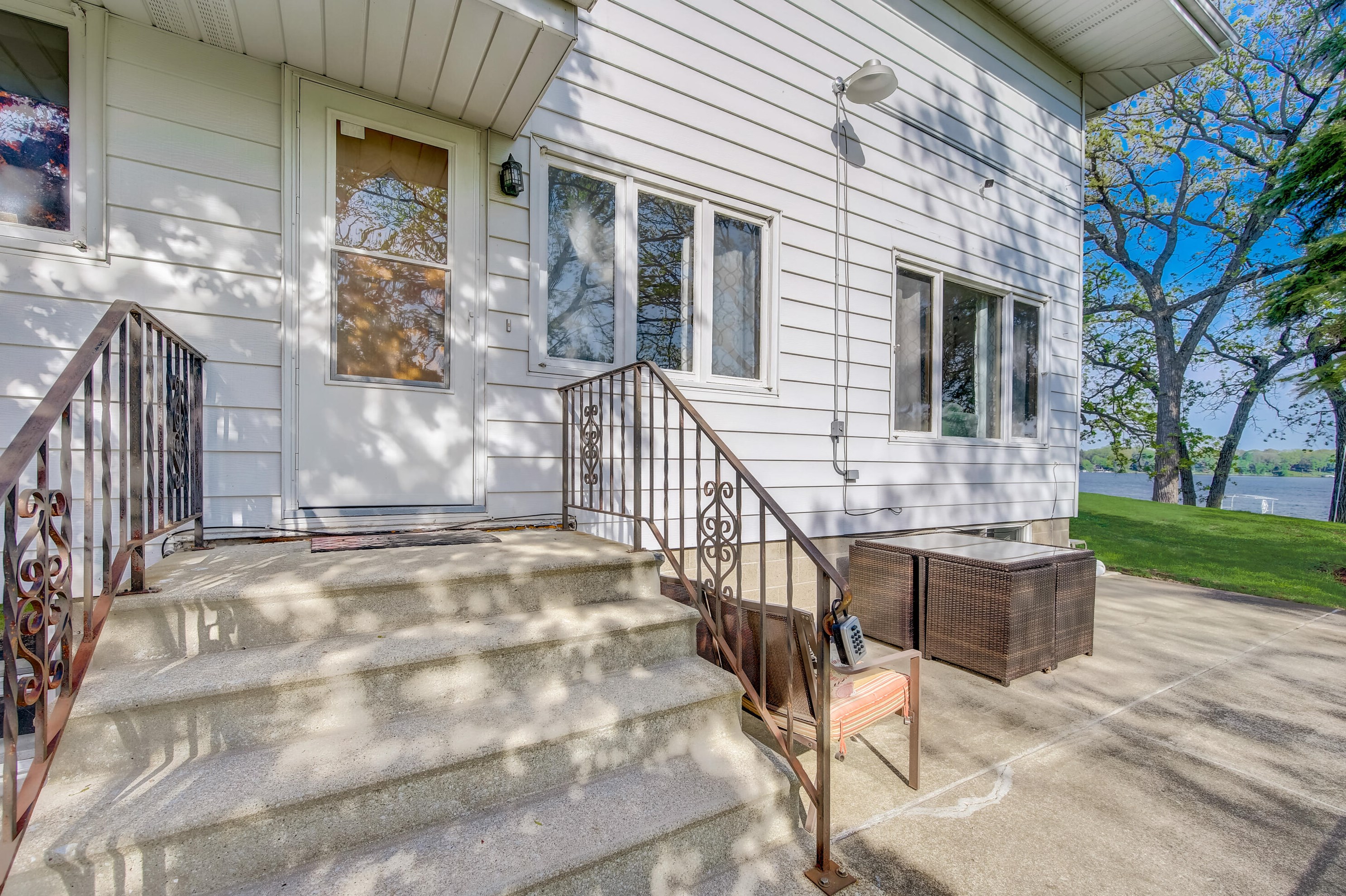 24311 64th Pl, Paddock Lake, WI 53168-9668