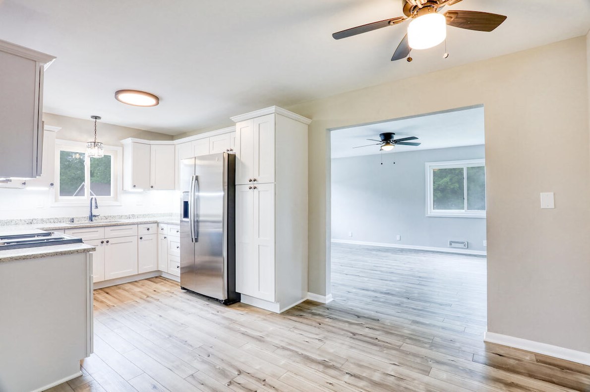 7746 Delta Pl, Milwaukee, WI 53223-4255