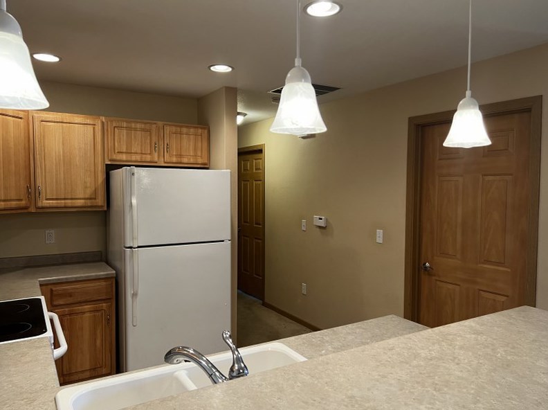 210 Remer Rd, Elkhorn, WI 53121-4625