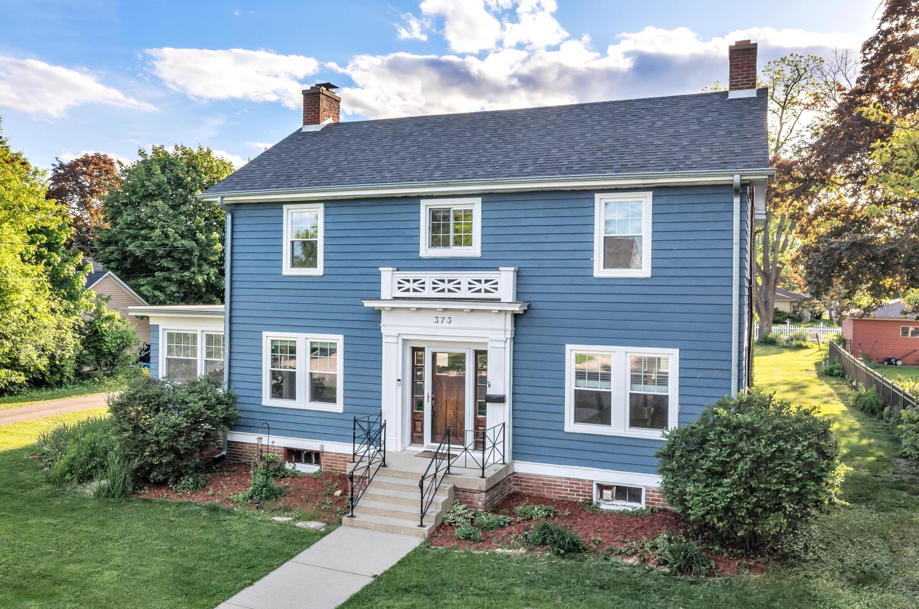 373 Randolph St, Lyons, WI 53105-2131