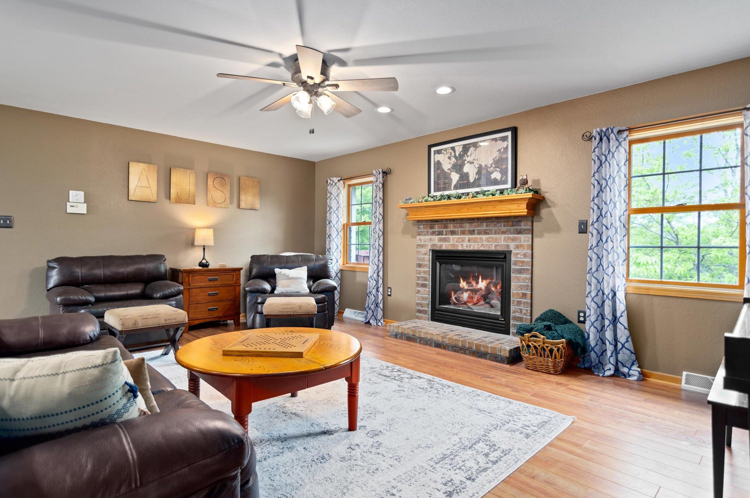 820 Green Bay Dr, Mayville, WI 53050-1799
