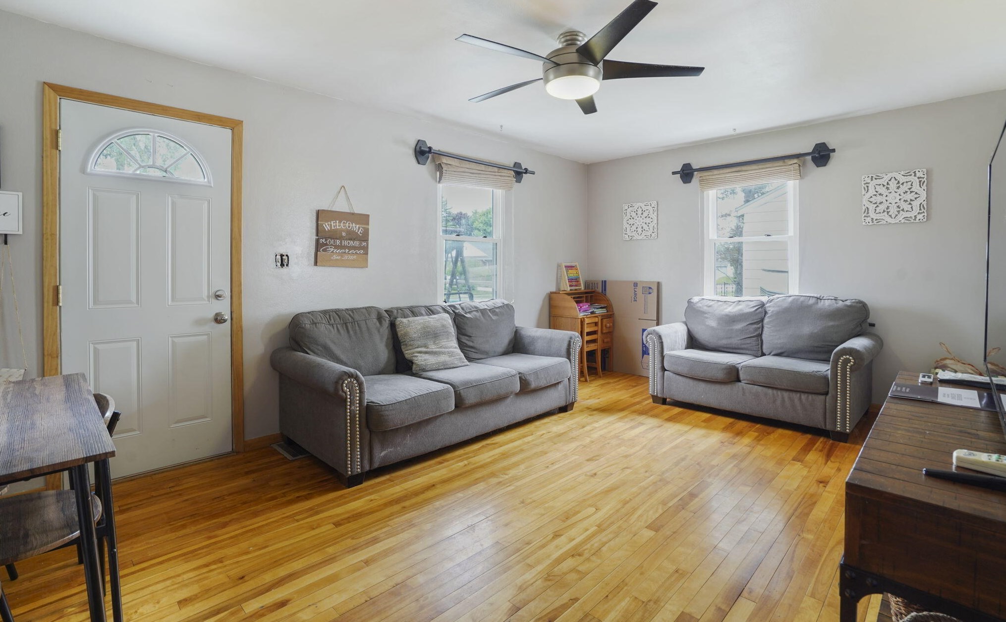 2621 Eisenhower Dr, Racine, WI 53405-2109