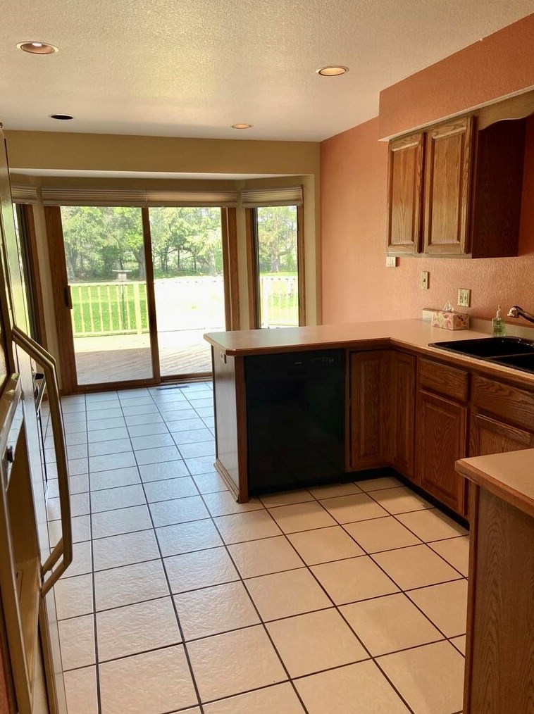 3426 34 St, Sheboygan WI 53083-2624 exterior