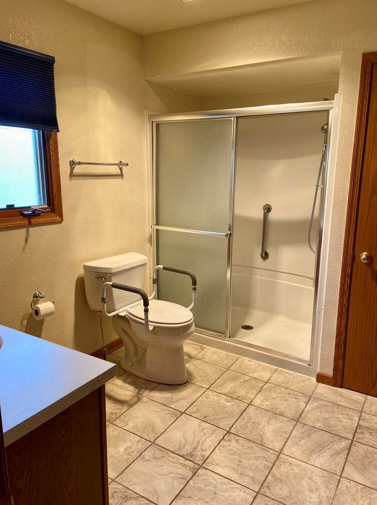 3426 34 St, Sheboygan WI 53083-2624 exterior