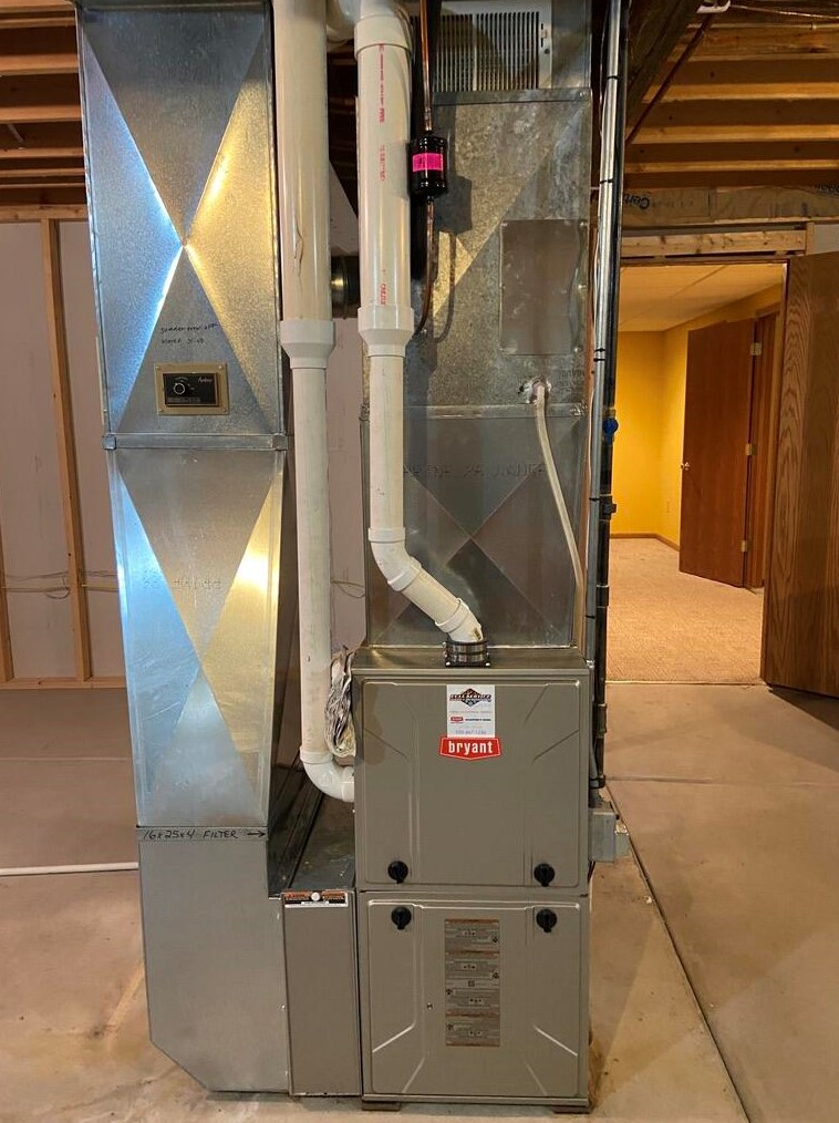 3426 34 St, Sheboygan WI 53083-2624 exterior