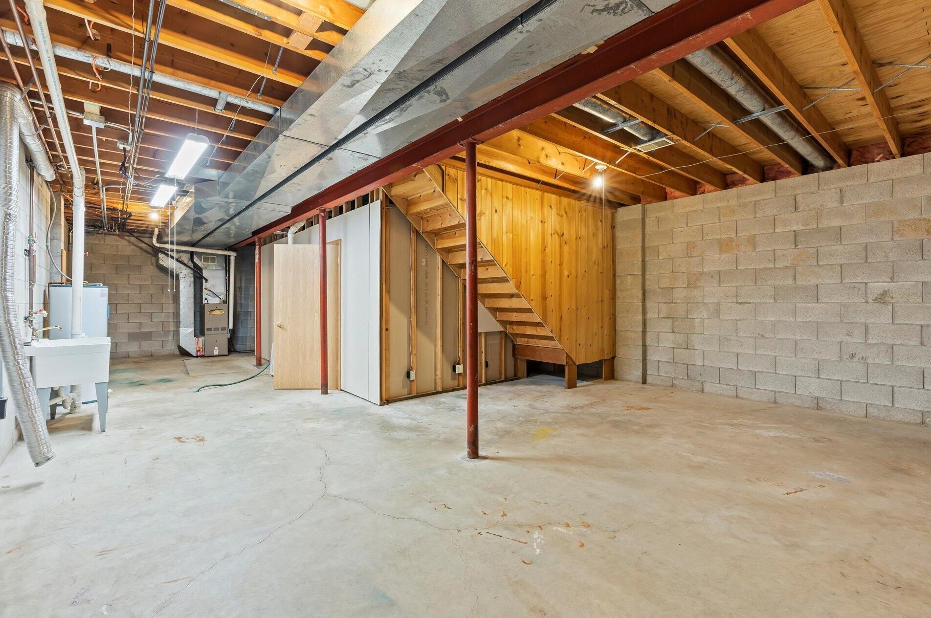 1420 Autumn Dr, Racine WI 53402-1813 exterior