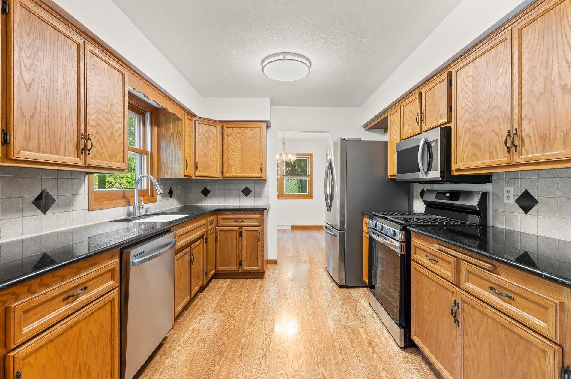 1420 Autumn Dr, Racine WI 53402-1813 exterior