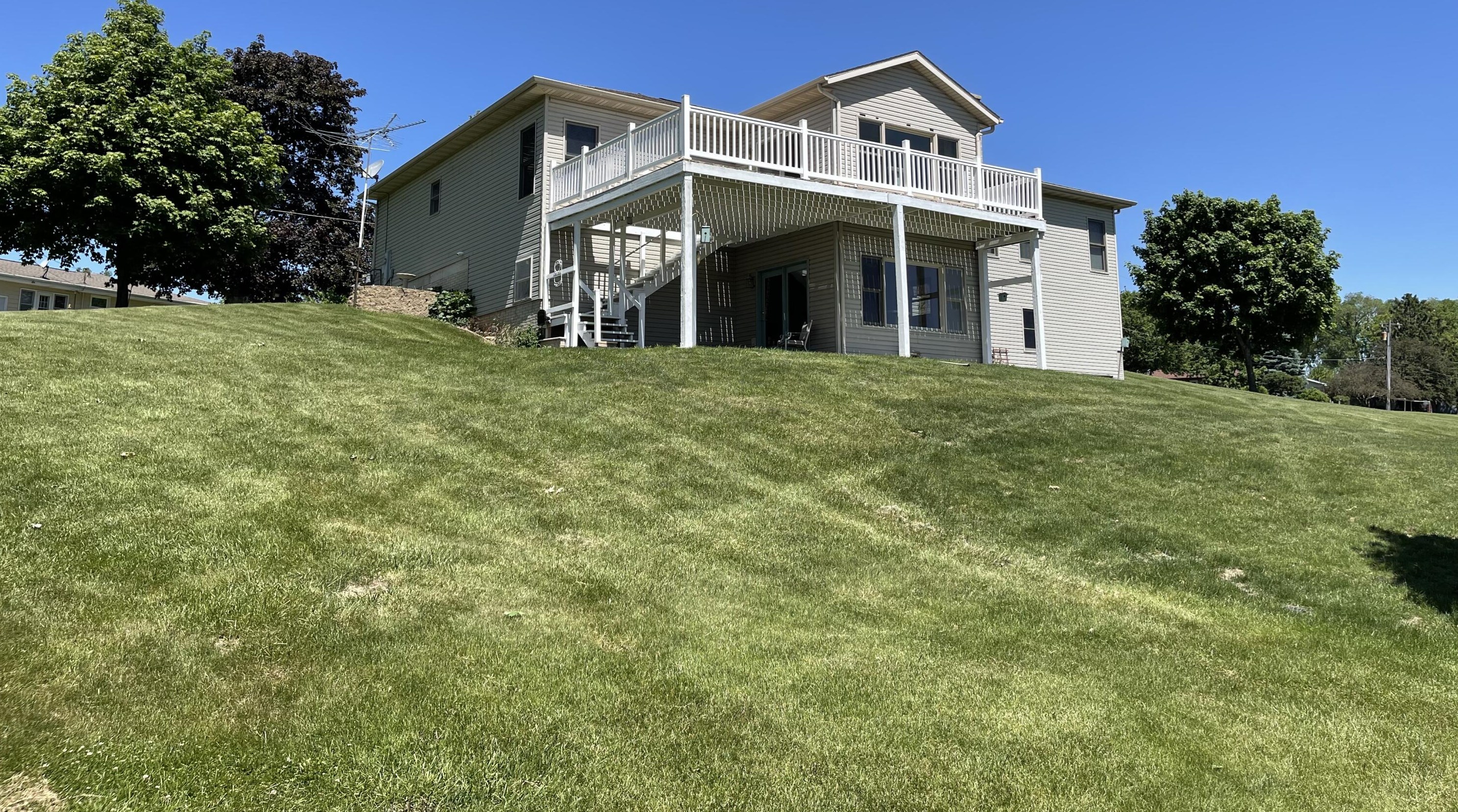 139 Warren St, Beaver Dam, WI 53916