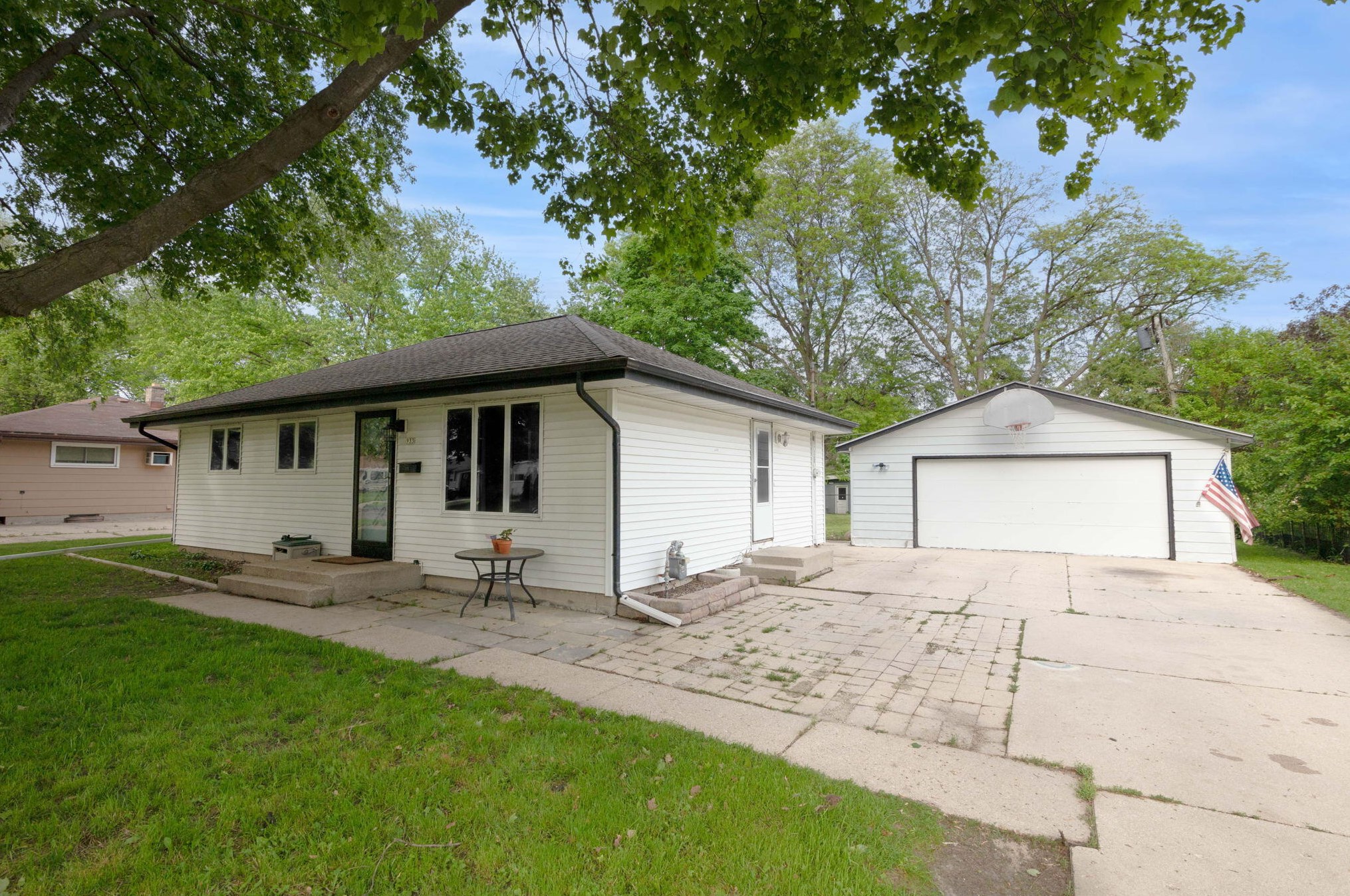 933 Peterson St, Fort Atkinson, WI 53538-2440