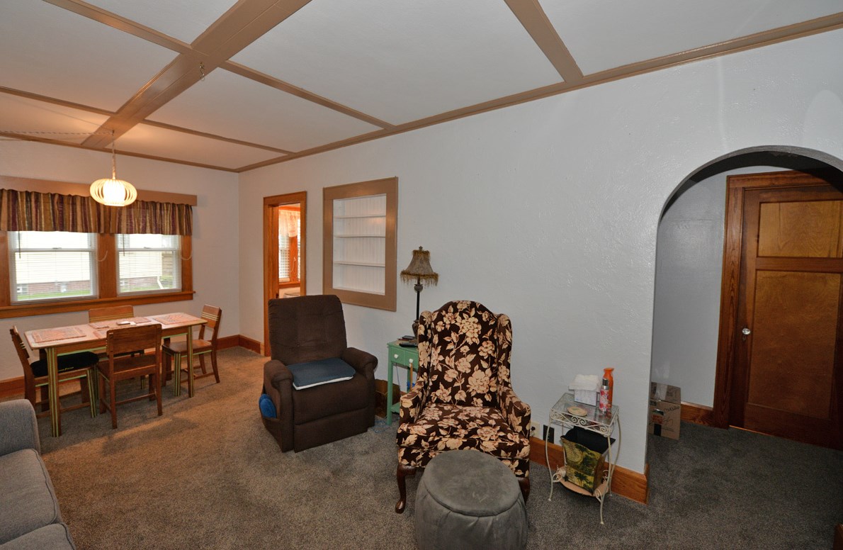 2608 Russet St, Racine, WI 53405-4031