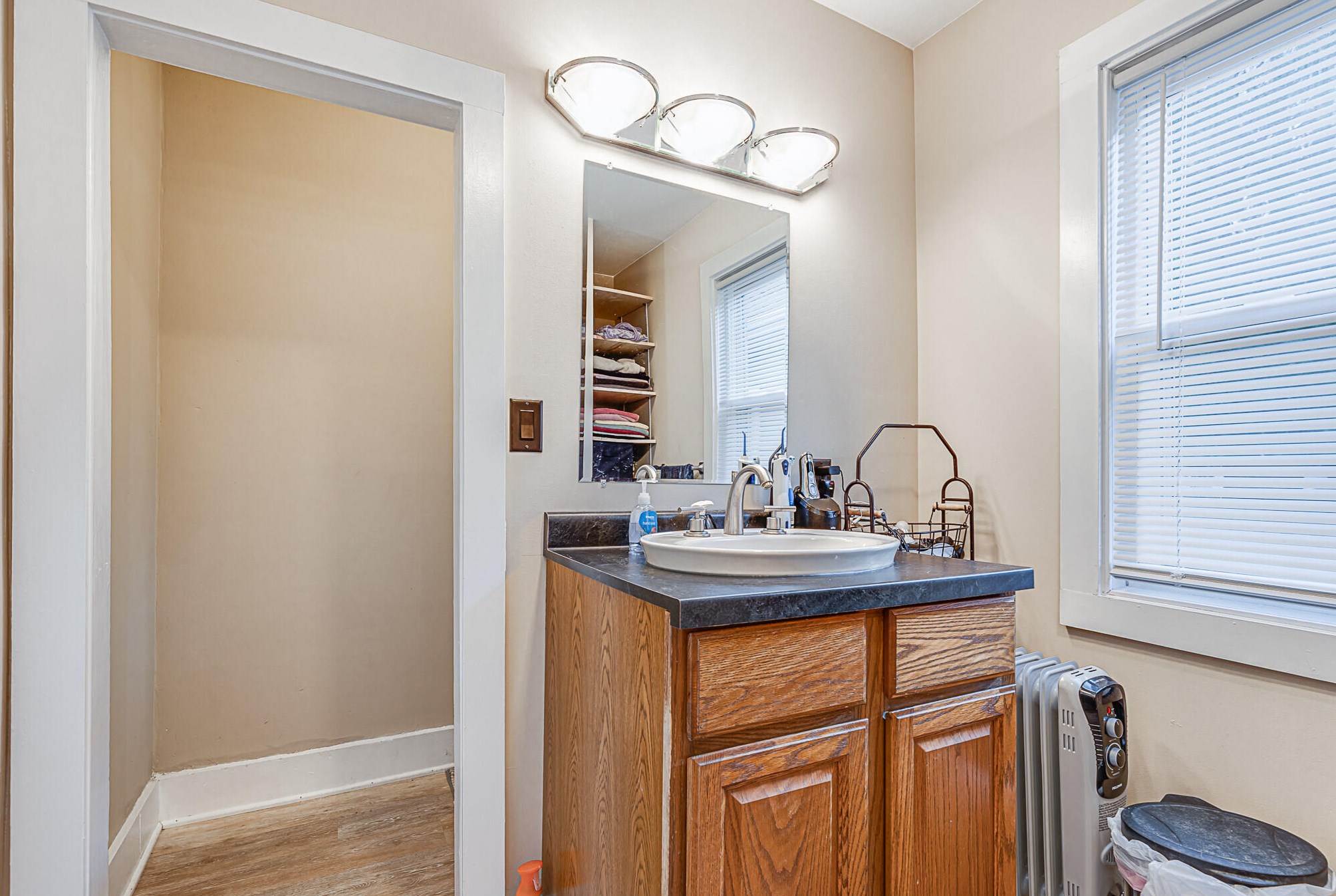 1021 Geele Ave, Sheboygan WI  53083-4860 exterior