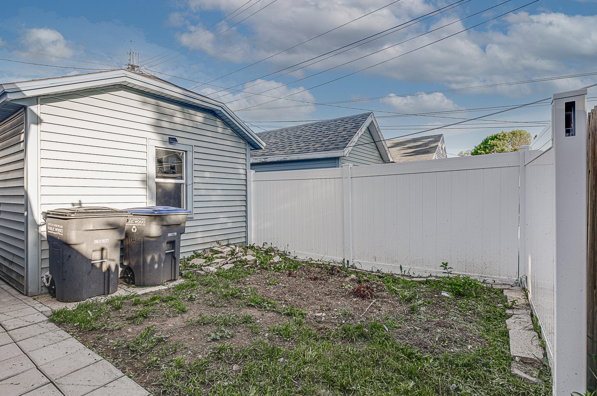 1021 Geele Ave, Sheboygan WI  53083-4860 exterior