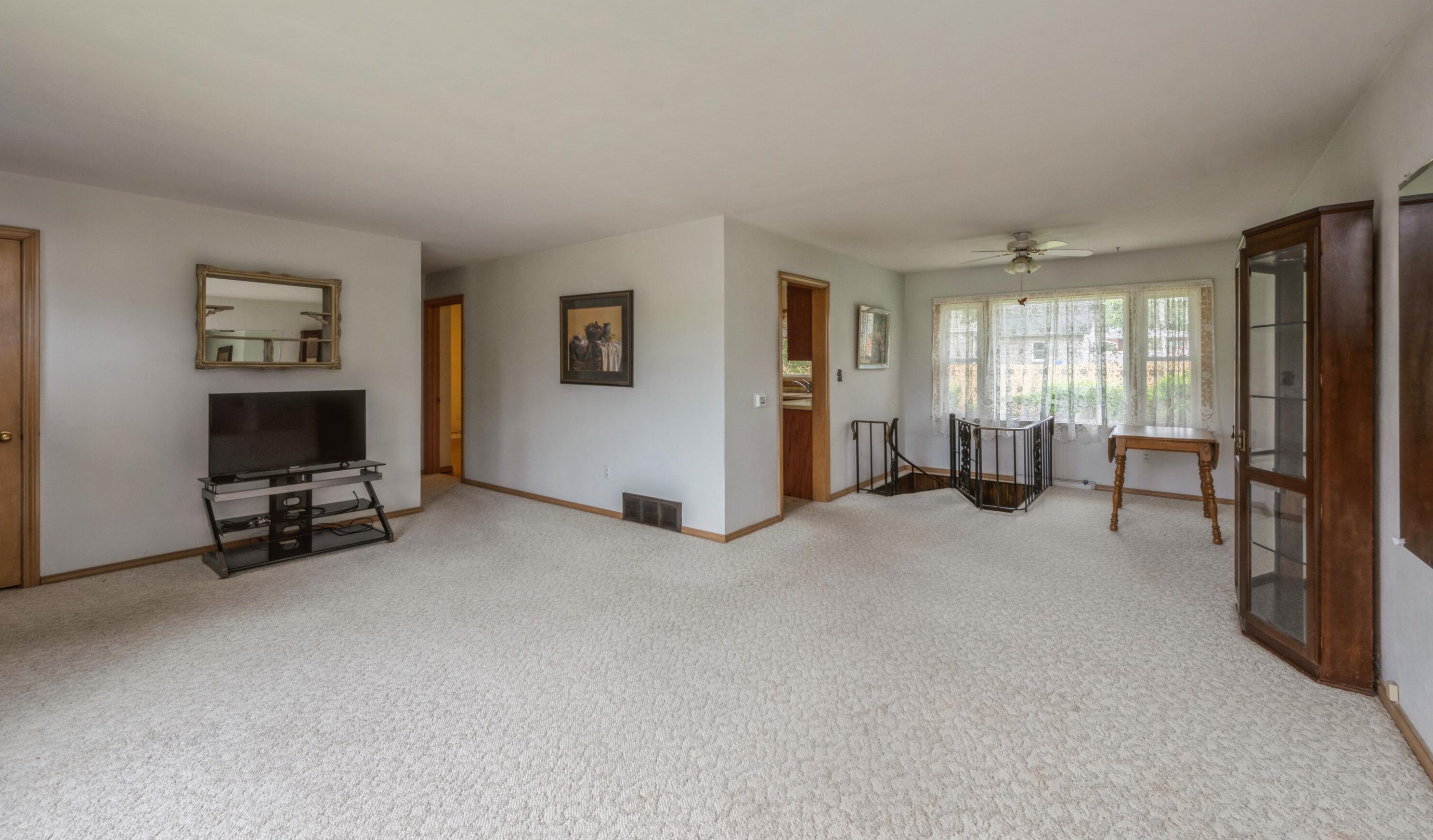 507 Gifford St, Genoa City, WI 53128-2144