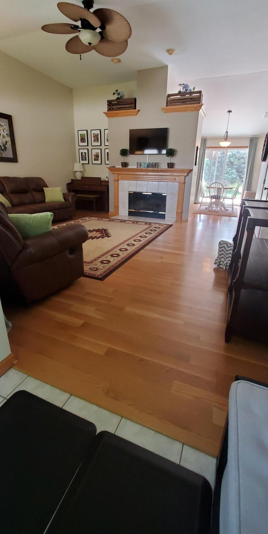 6413 Ptarmigan Rd, Racine, WI 53406-6324