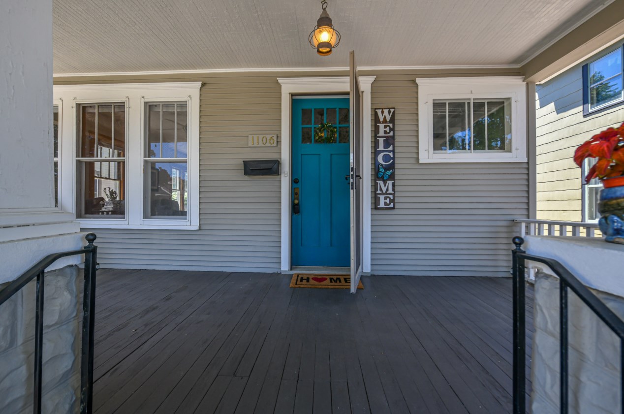 1106 Blaine Ave, Racine WI 53405-2905 exterior